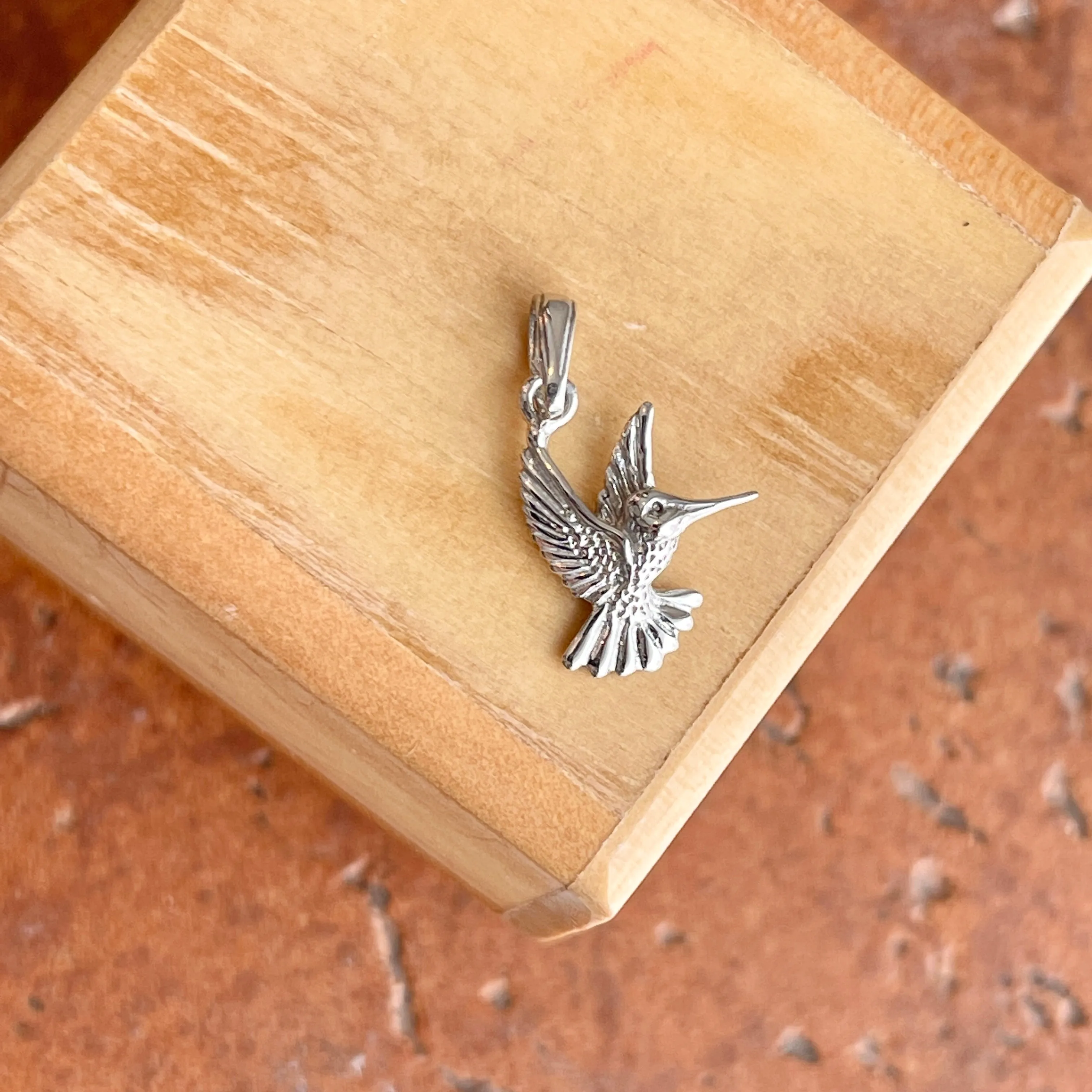 14KT White Gold Flying Detailed Hummingbird Pendant