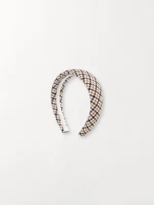 Adal Hairbrace