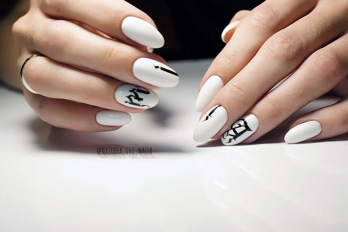 Artistic Nail Calligraphy