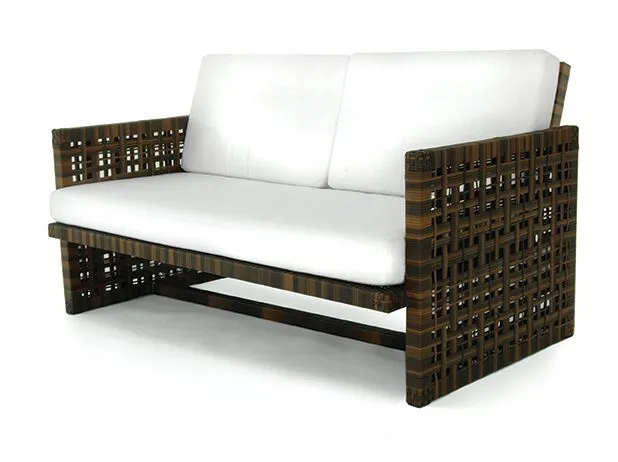 ASTOR Loveseat