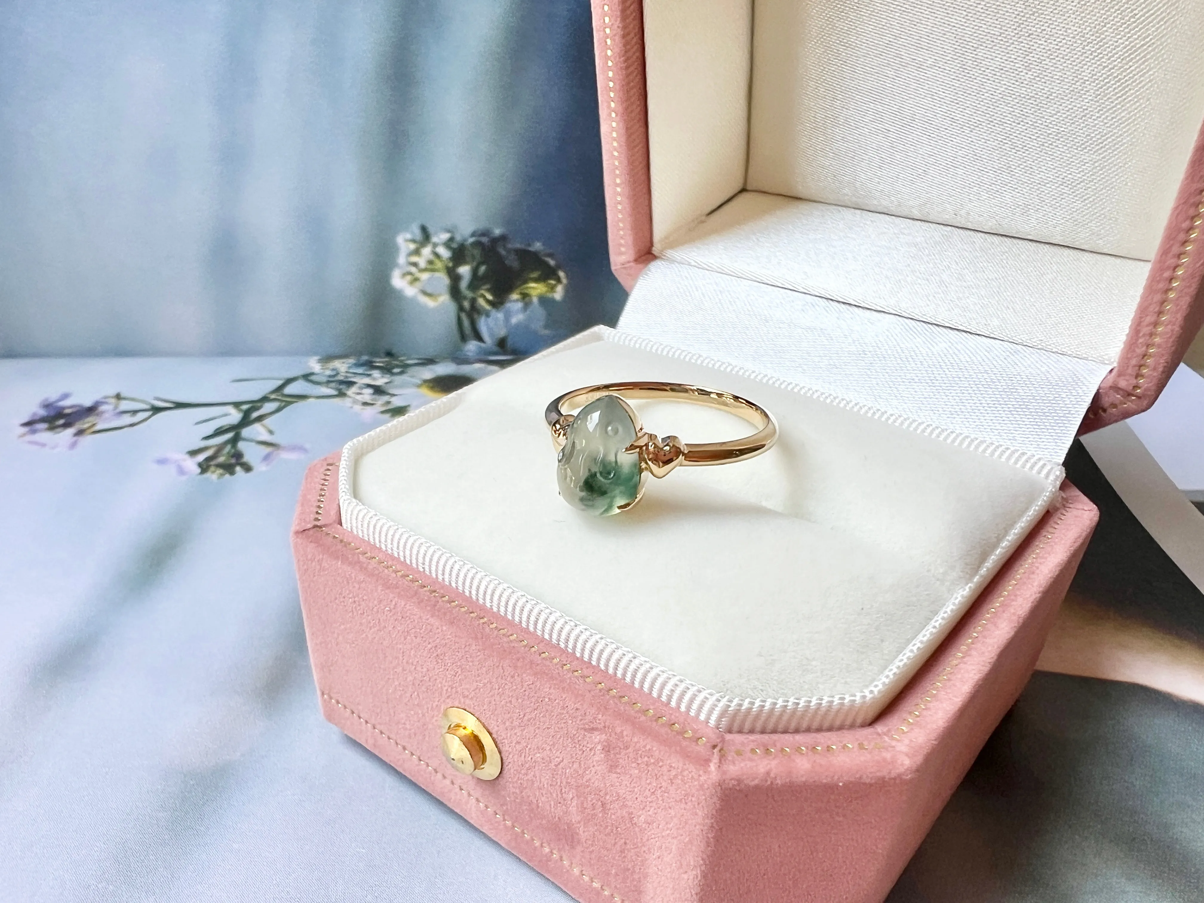 Bespoke Ring (Jadeite Mouse) No.172400