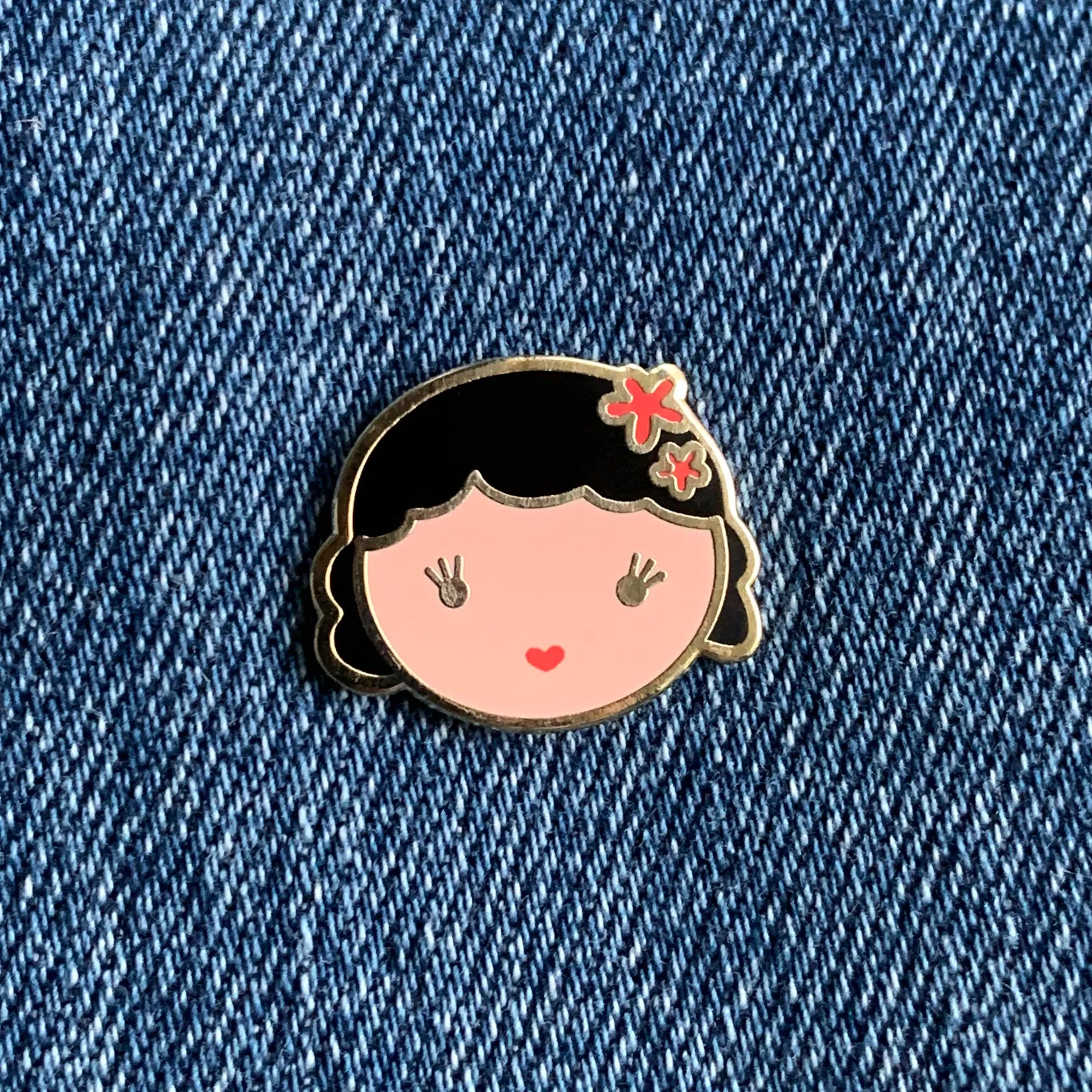 Bright-Eyed Enamel Pin