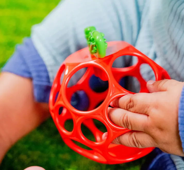 Bright Starts - Hold My Own Easy - Grasp Teether Toy Apple
