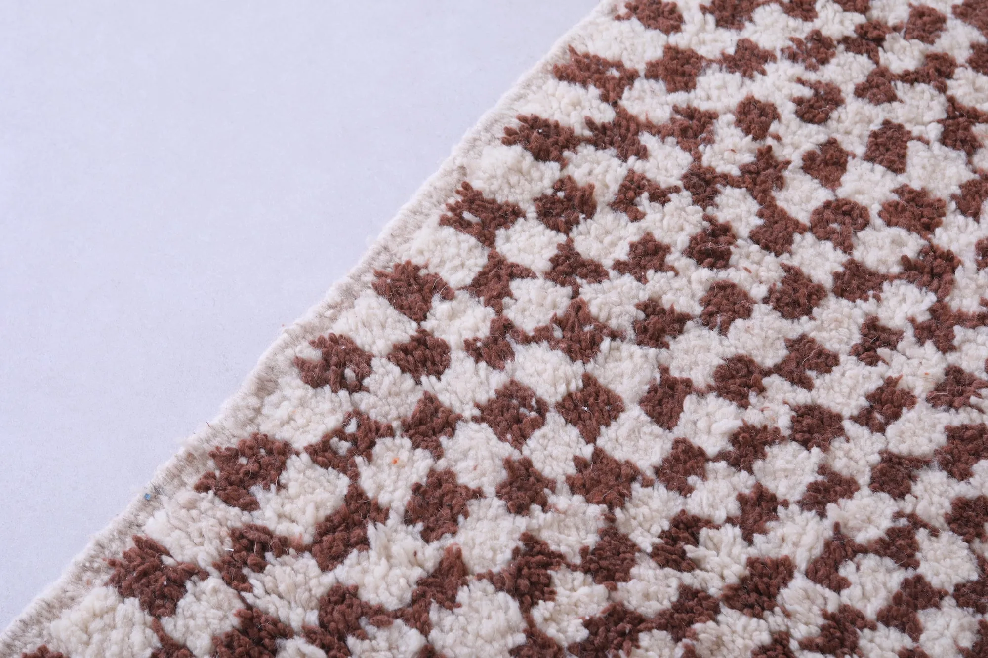 Brown and Beige Moroccan Checkered Rug 4.7 X 6.4 Feet – Handmade Elegance