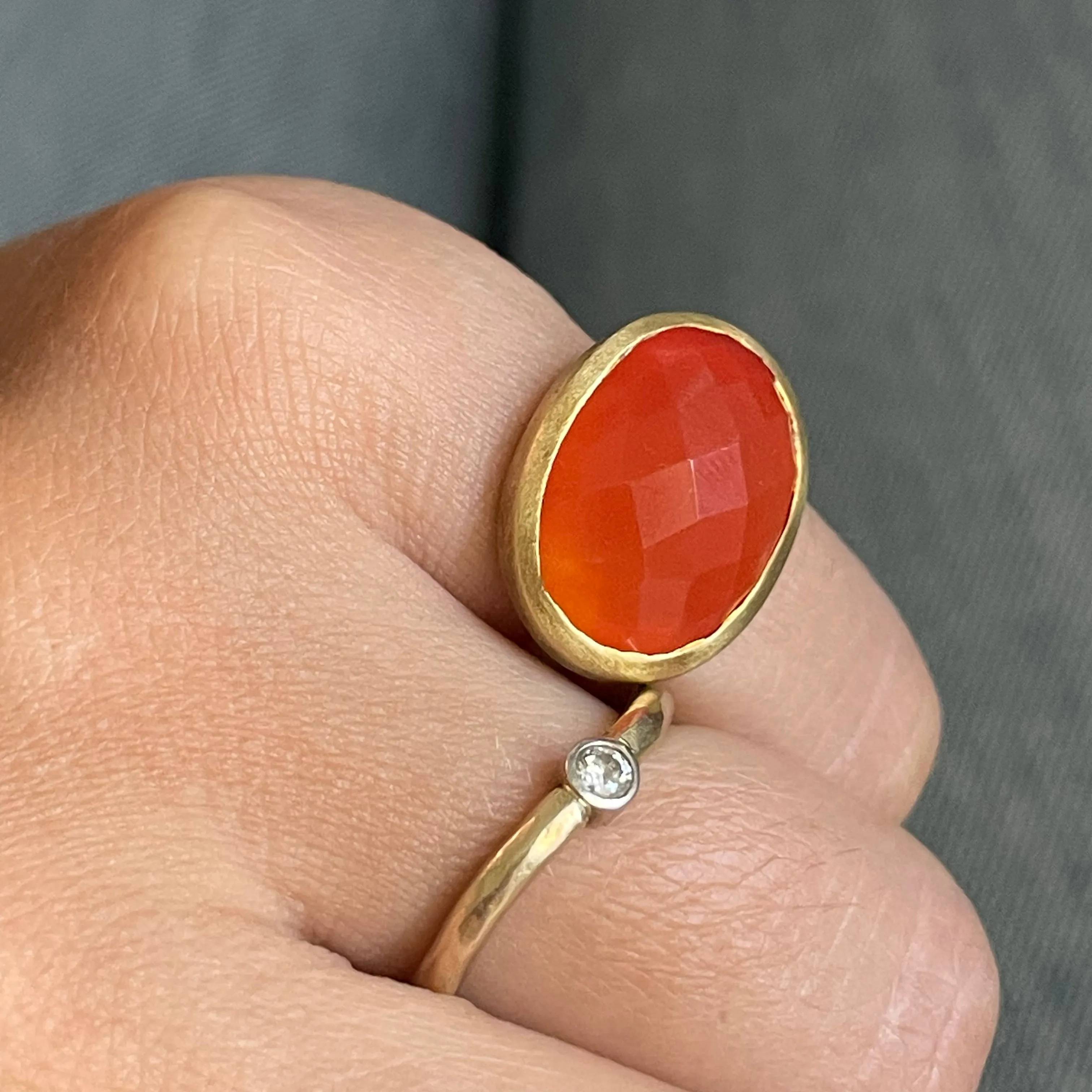 Carnelian Classic
