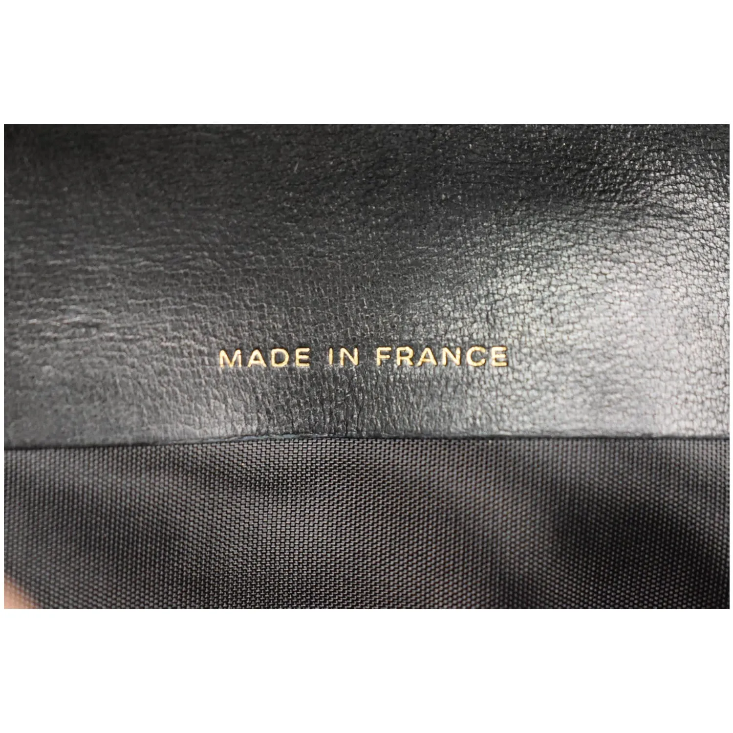 CHANEL Vintage CC Caviar Leather Bifold Wallet Black