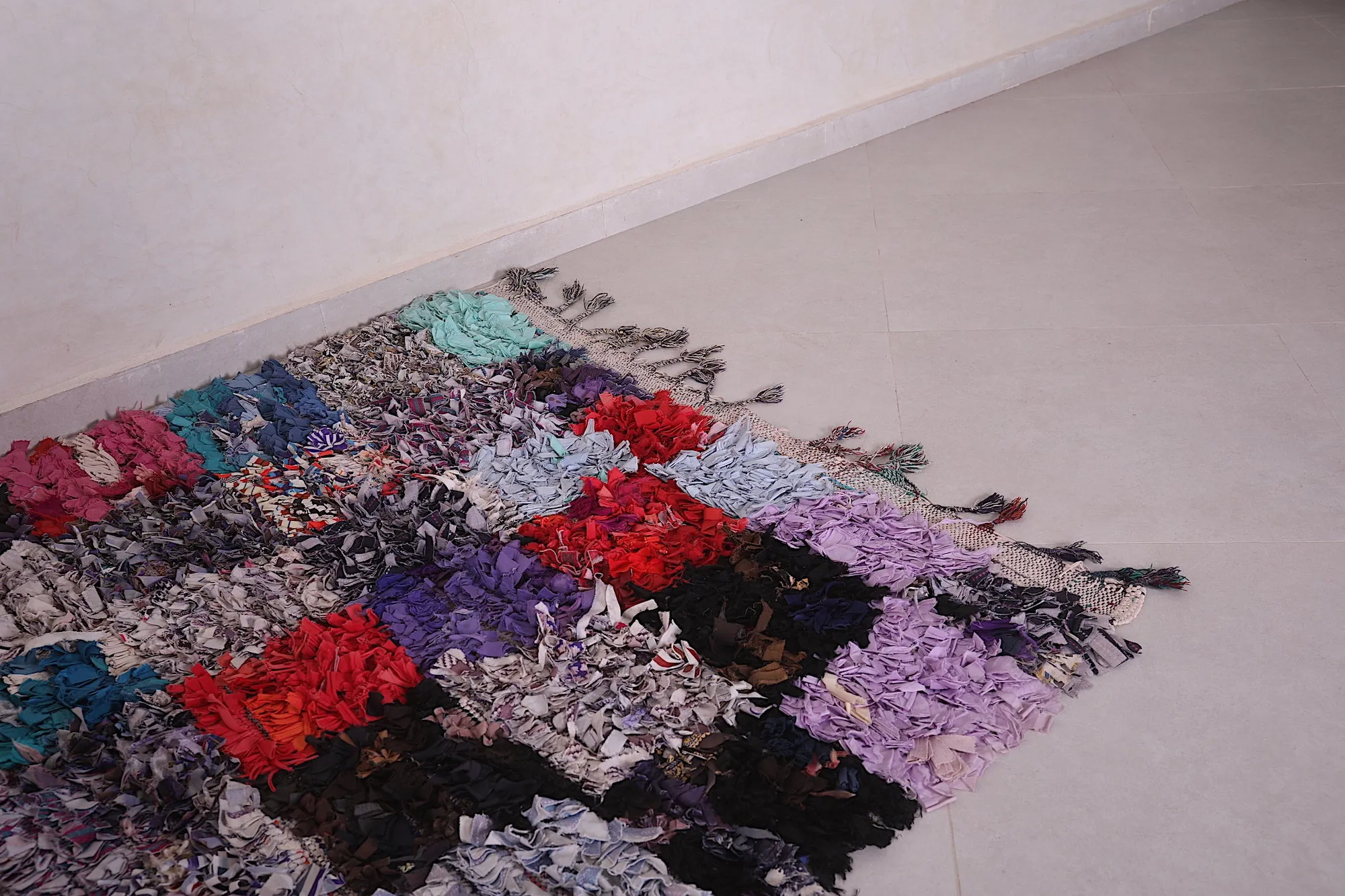 Checkered Boucherouite Rug - 4.2x5.4 ft | Handwoven Moroccan Style