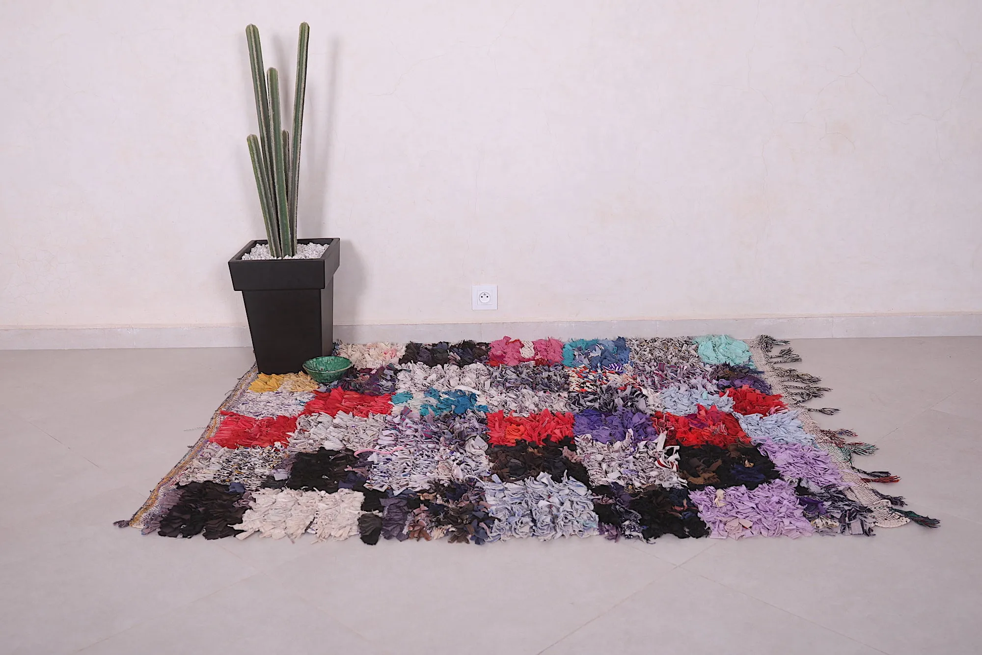 Checkered Boucherouite Rug - 4.2x5.4 ft | Handwoven Moroccan Style