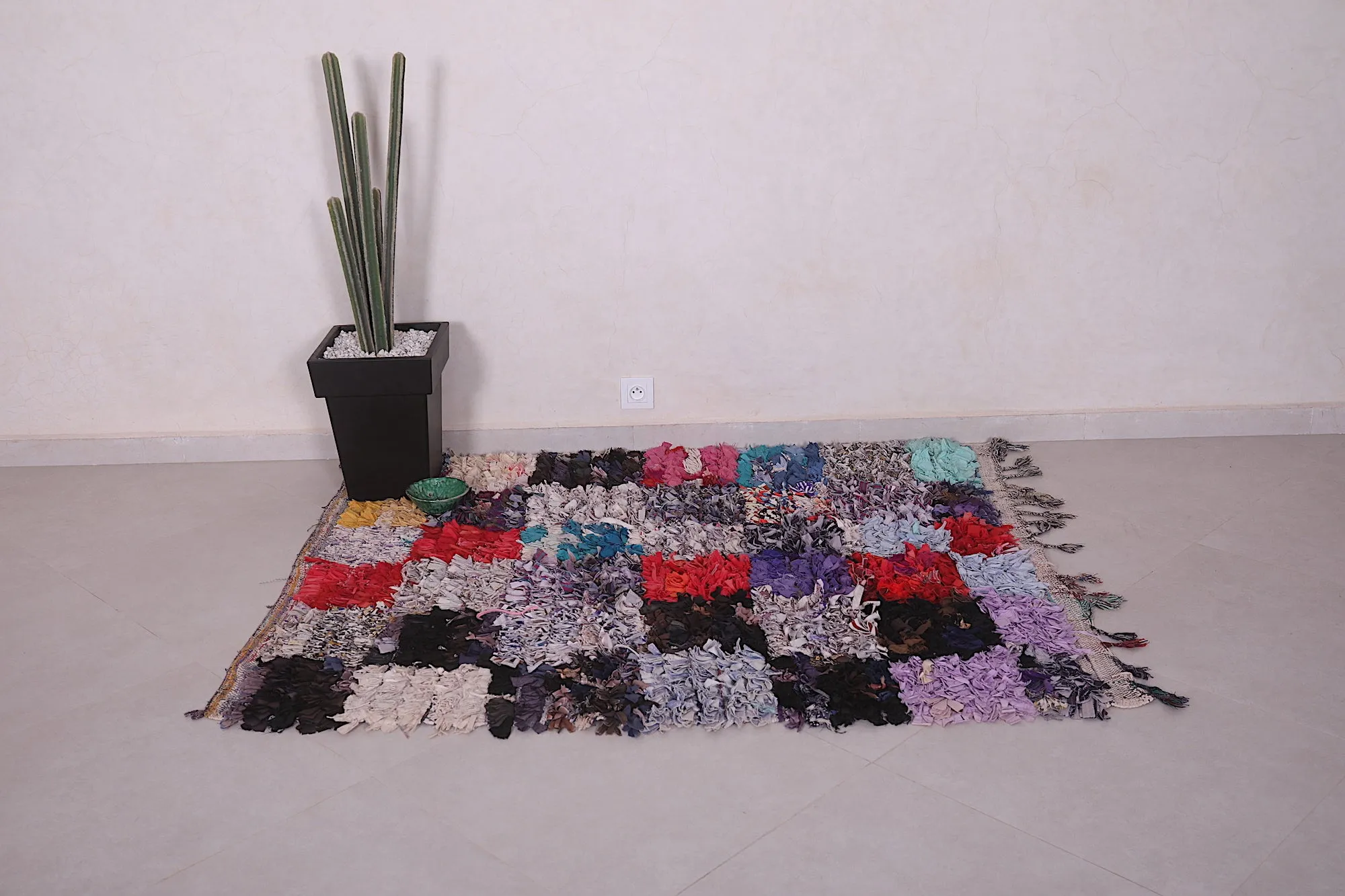 Checkered Boucherouite Rug - 4.2x5.4 ft | Handwoven Moroccan Style