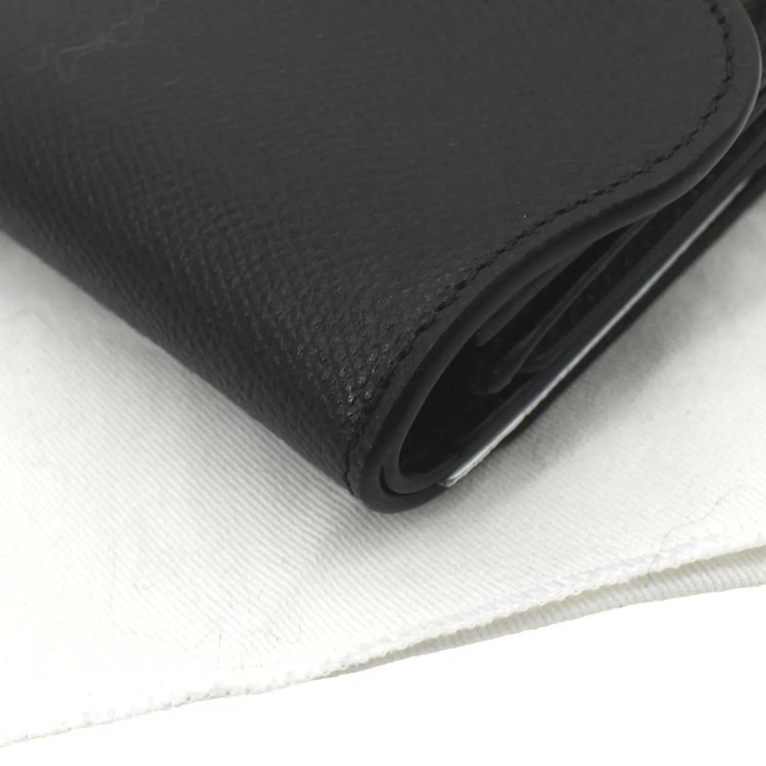 CHRISTIAN DIOR Saddle Grained Calfskin Leather Wallet Black