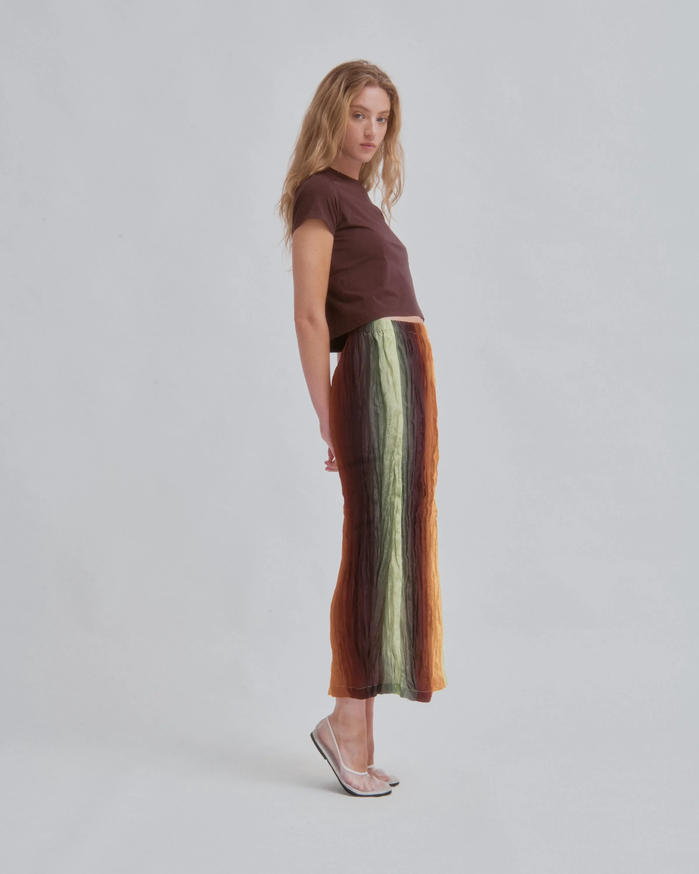COMPACT TEE IN BROWN