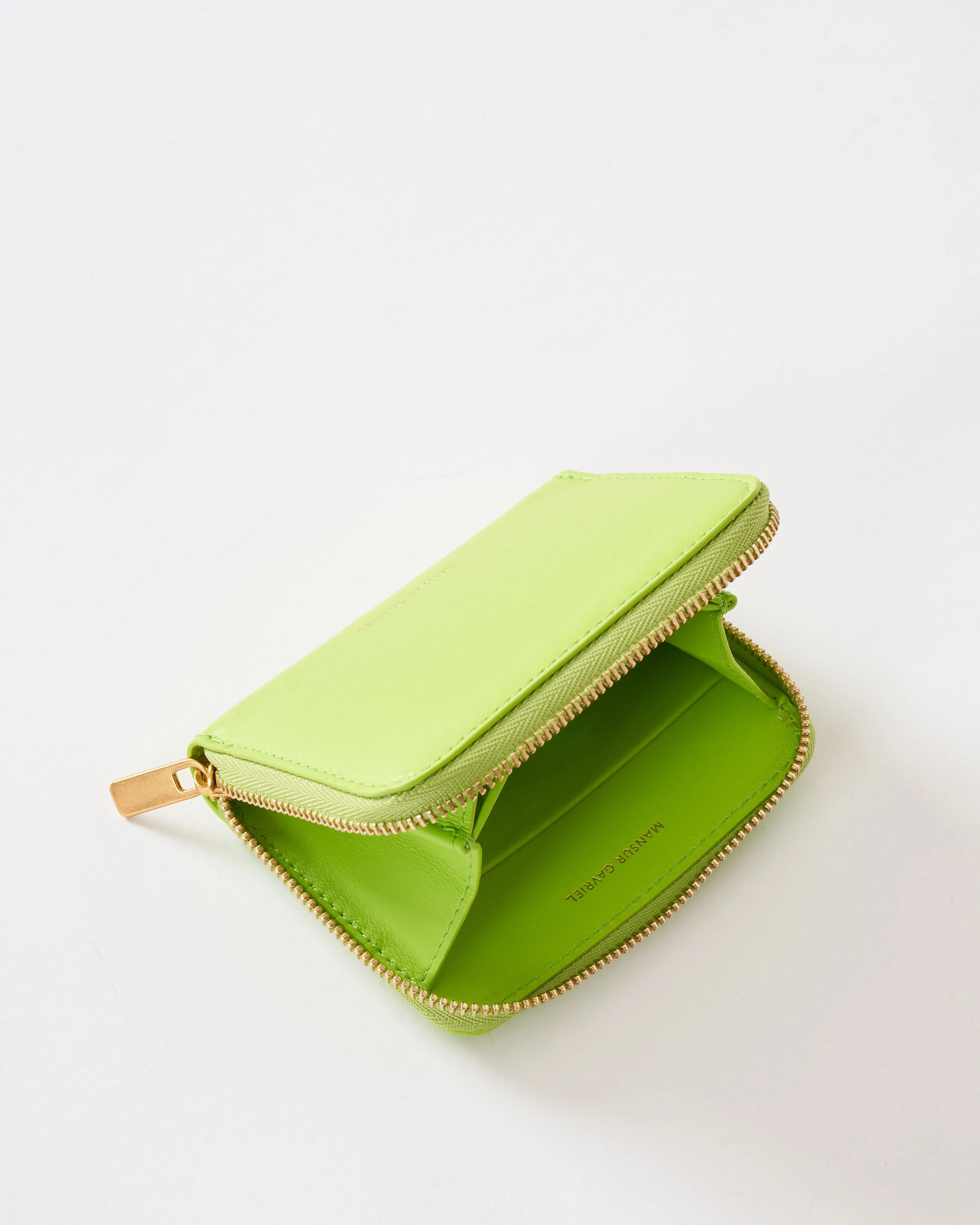 compact zip case