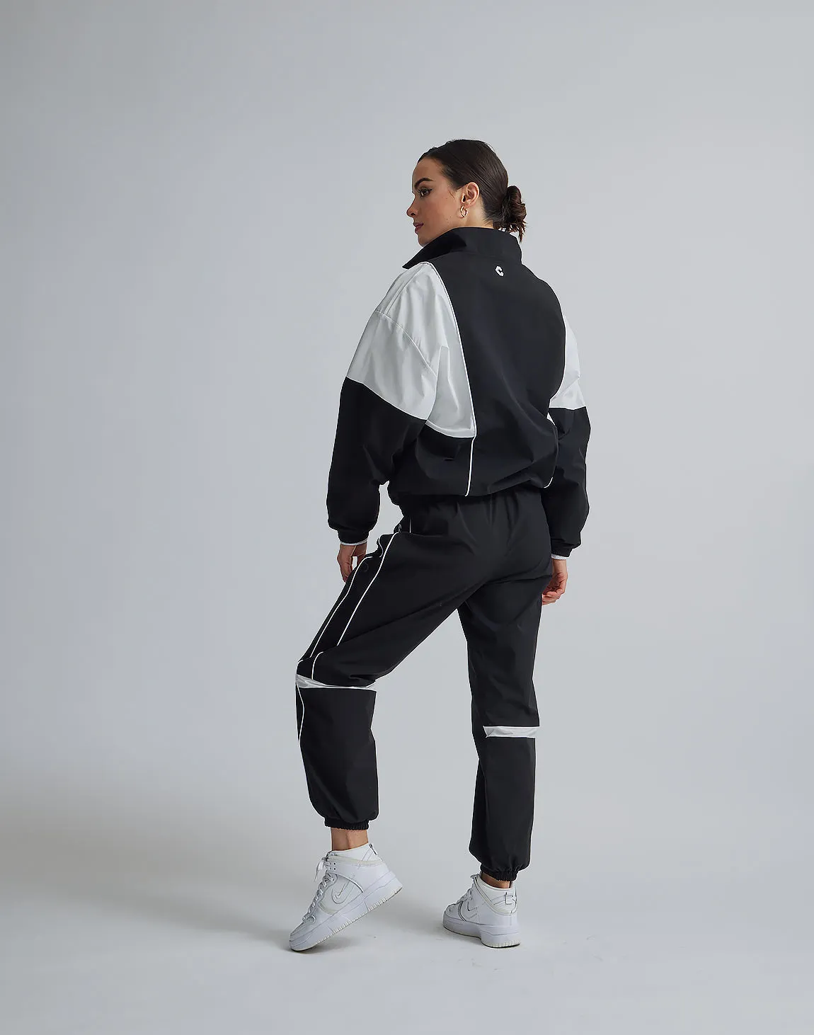 CRONOS WOMEN ACTIVE LIGHT JACKET【BLACK】