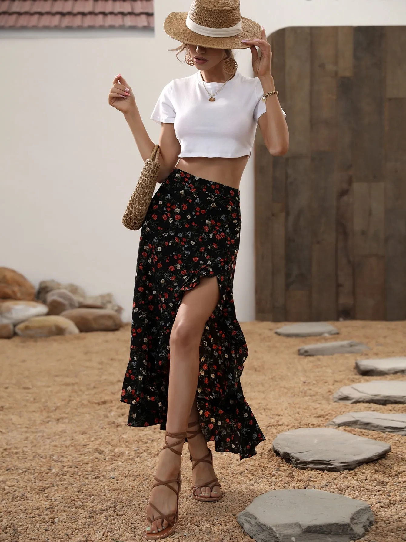 Falda Floral Ditsy Asimétrica de Cherry Vibes en