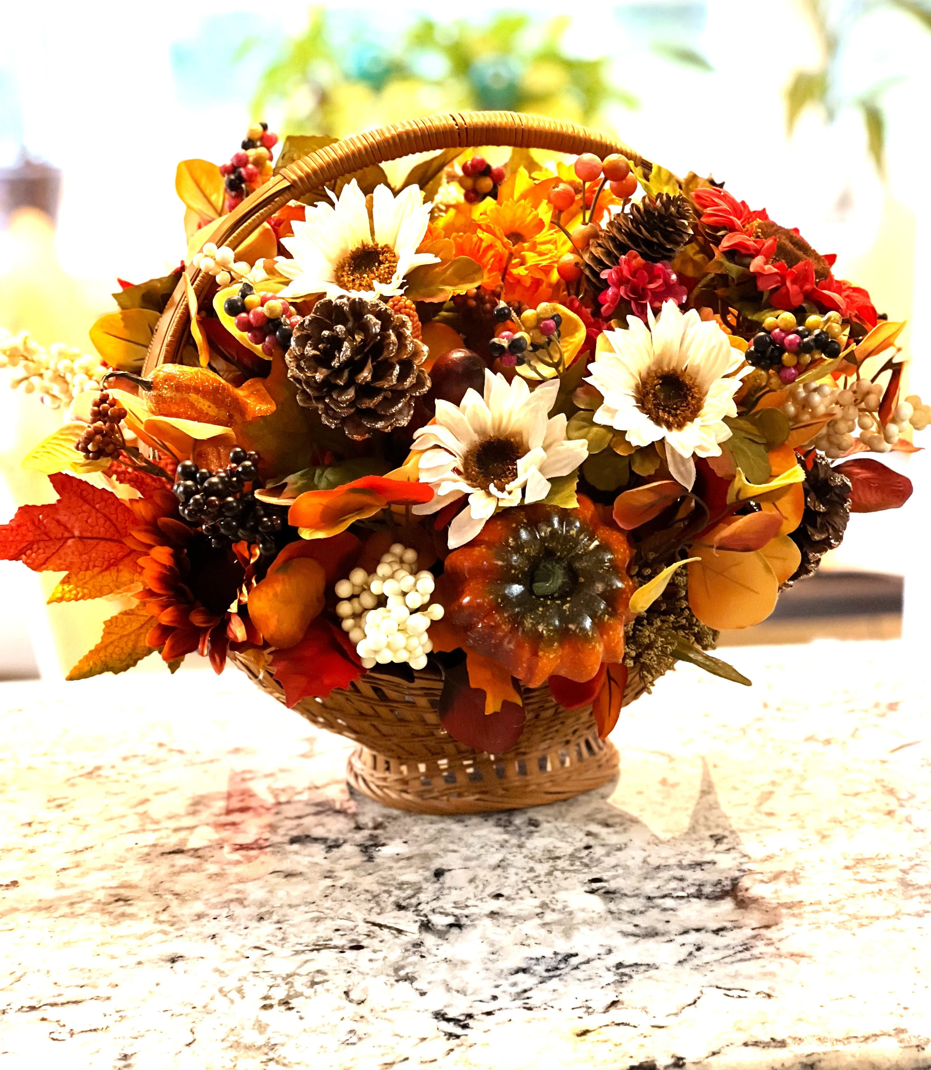 Fall Sunflower Centerpiece, Table Décor, Thanksgiving 18"W X 15"H