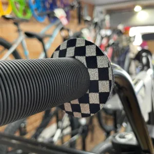 Flite Grip Donuts Anodised Checkers