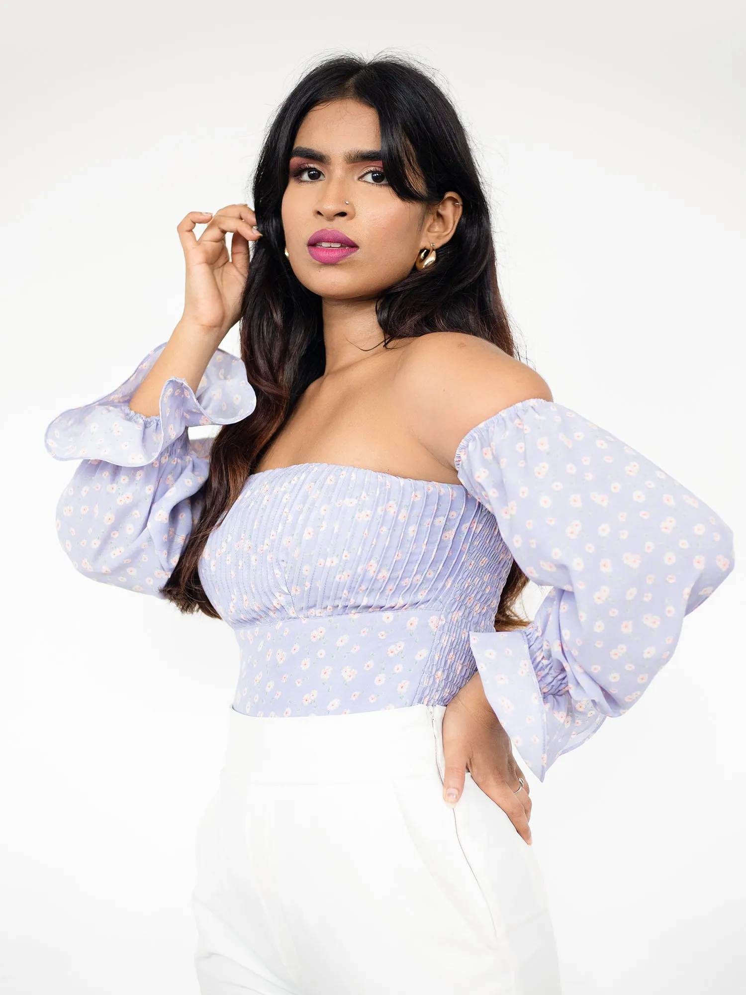 Flounce Sleeved Pintuck Detailed Bodysuit
