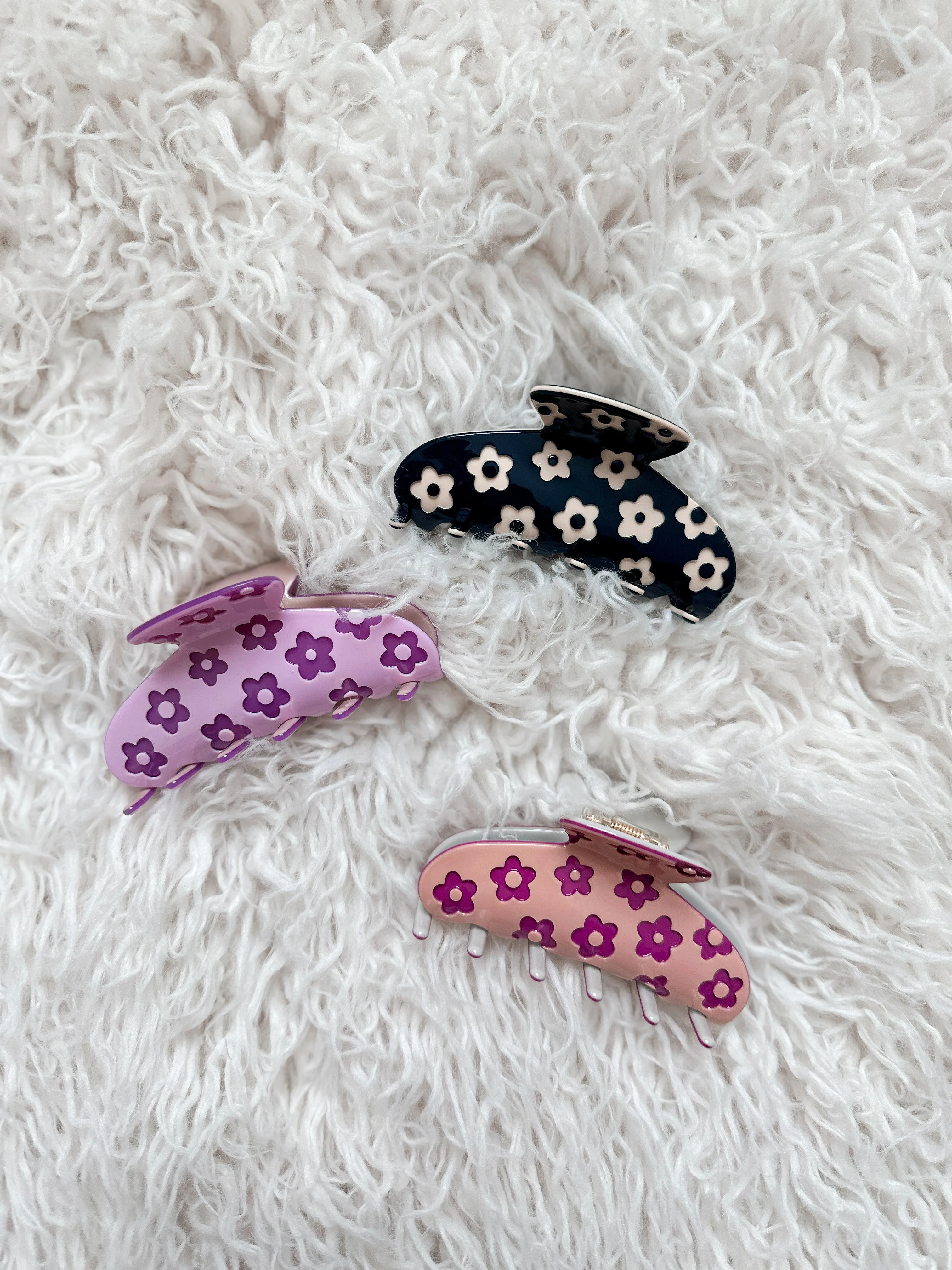 Flower Imprint Claw Clip