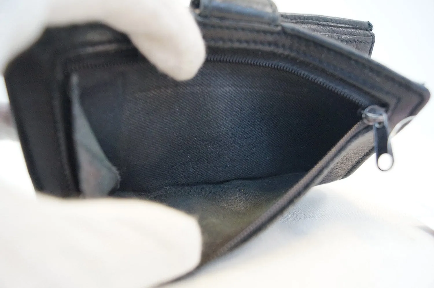 FOSSIL Trifold Black Leather Wallet - Final Call