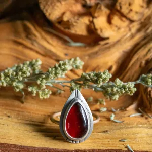GARNET BRIGHT RING
