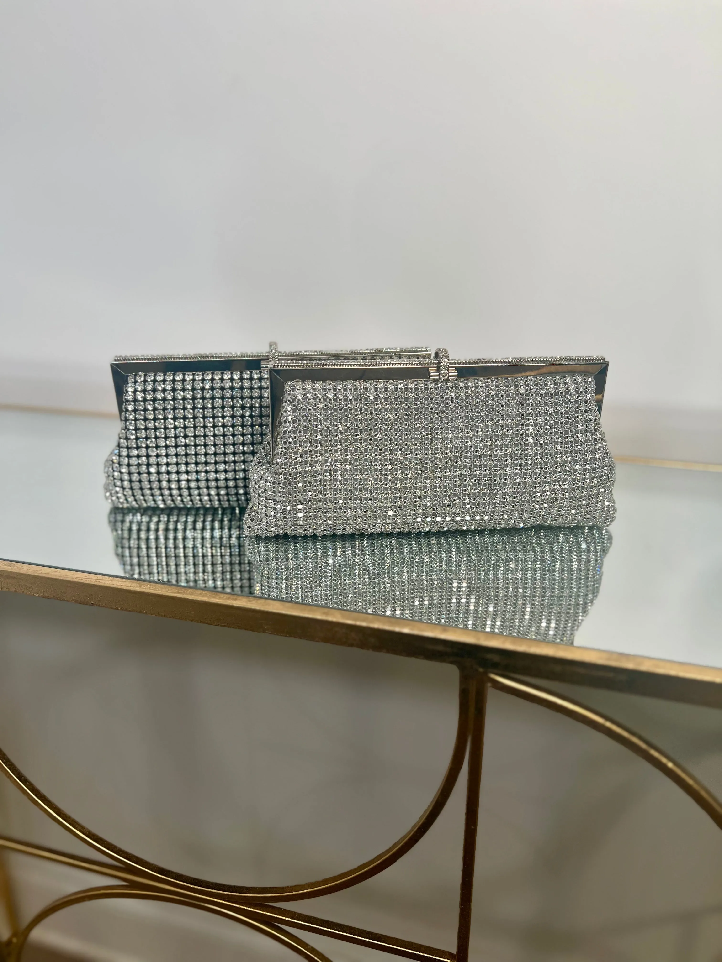 Glint Detailed Rhinestone Purse