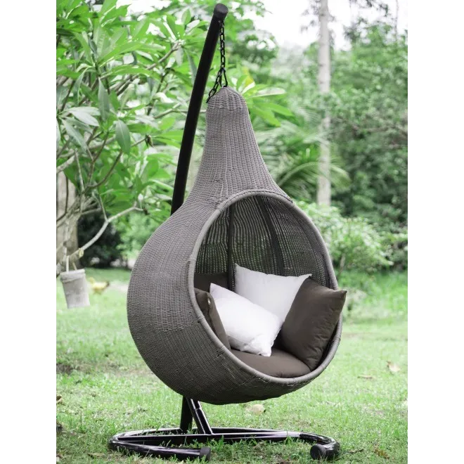 Hanging Cocoon Wicker Chair