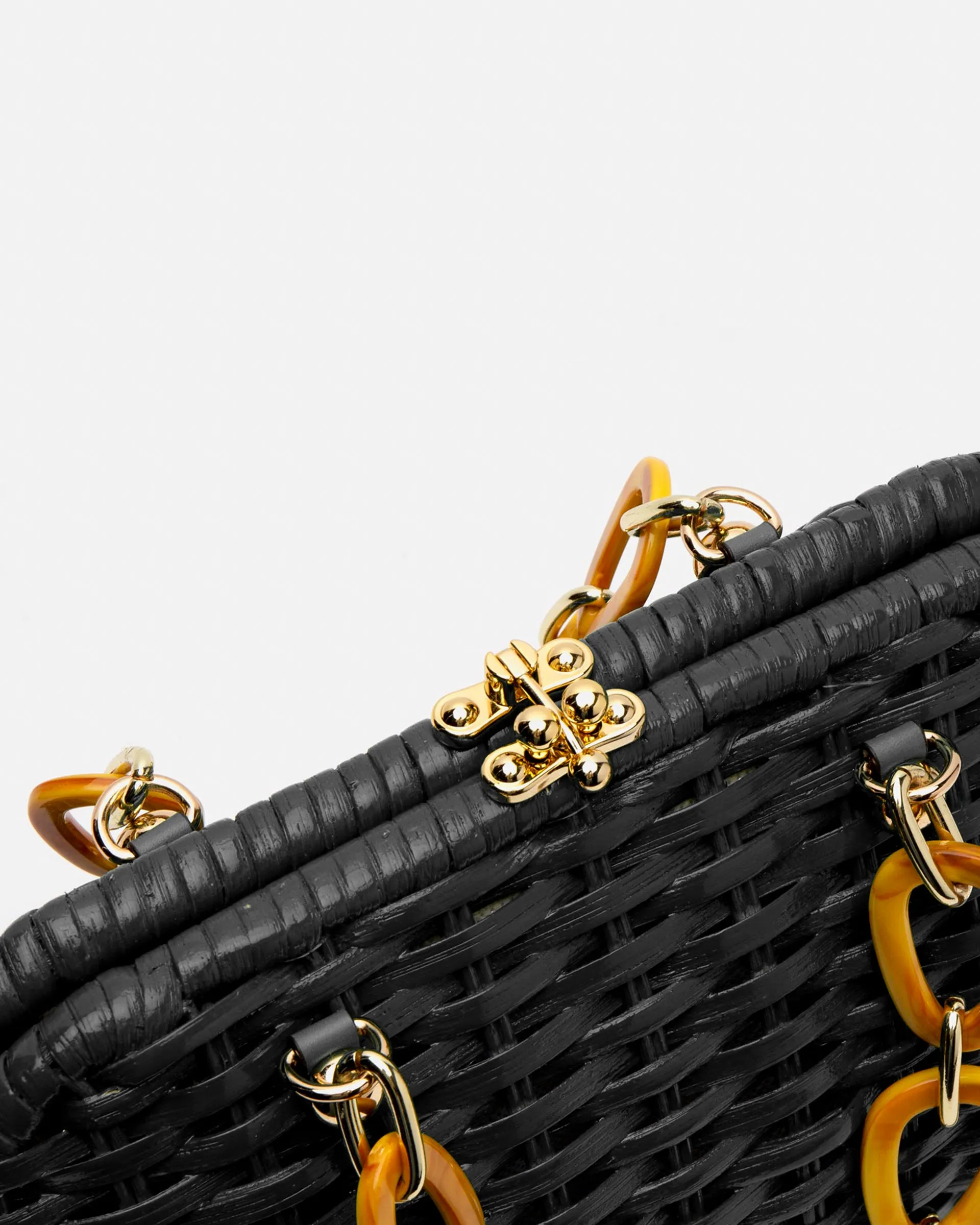 Hen Wicker Basket - Black