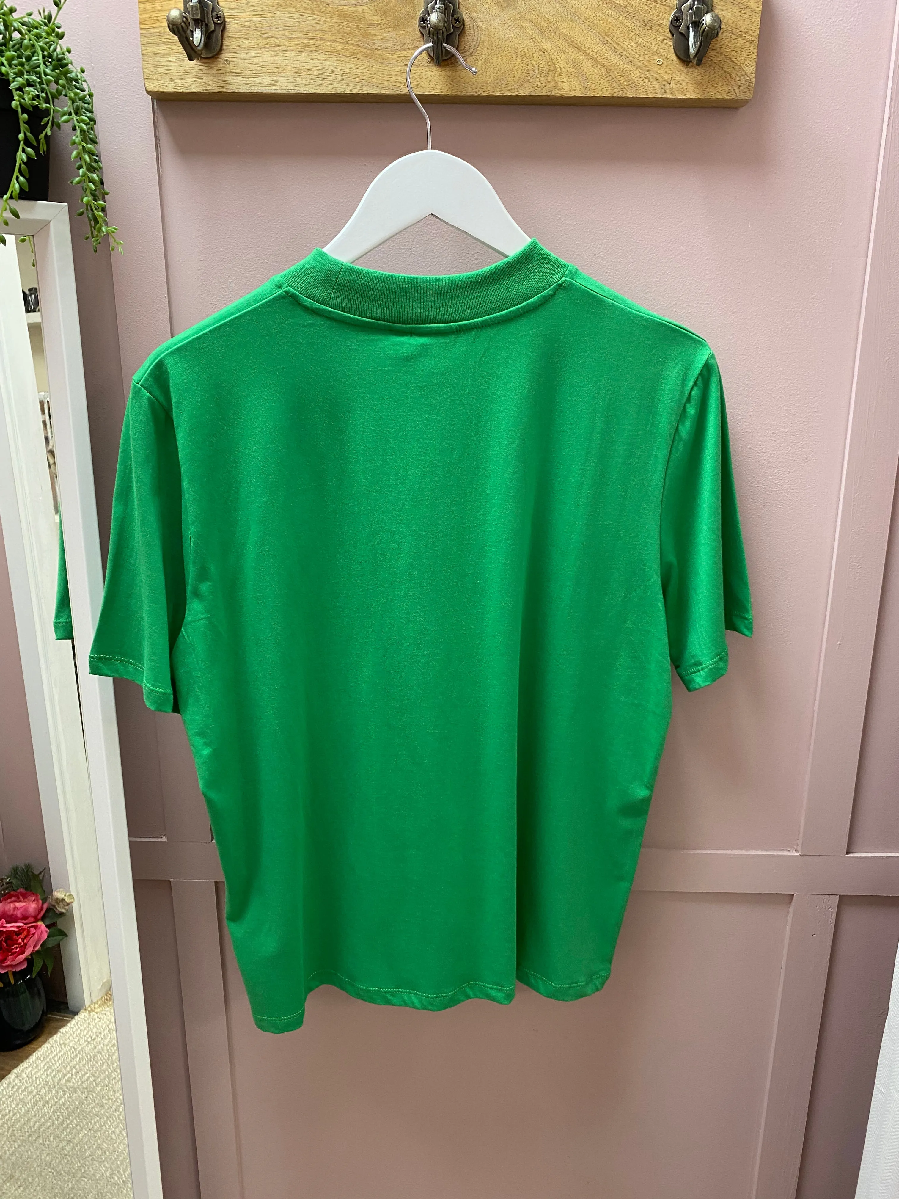 ICHI Rania T-Shirt in Kelly Green