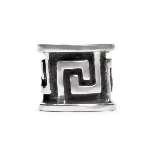 Labyrinth, Silver