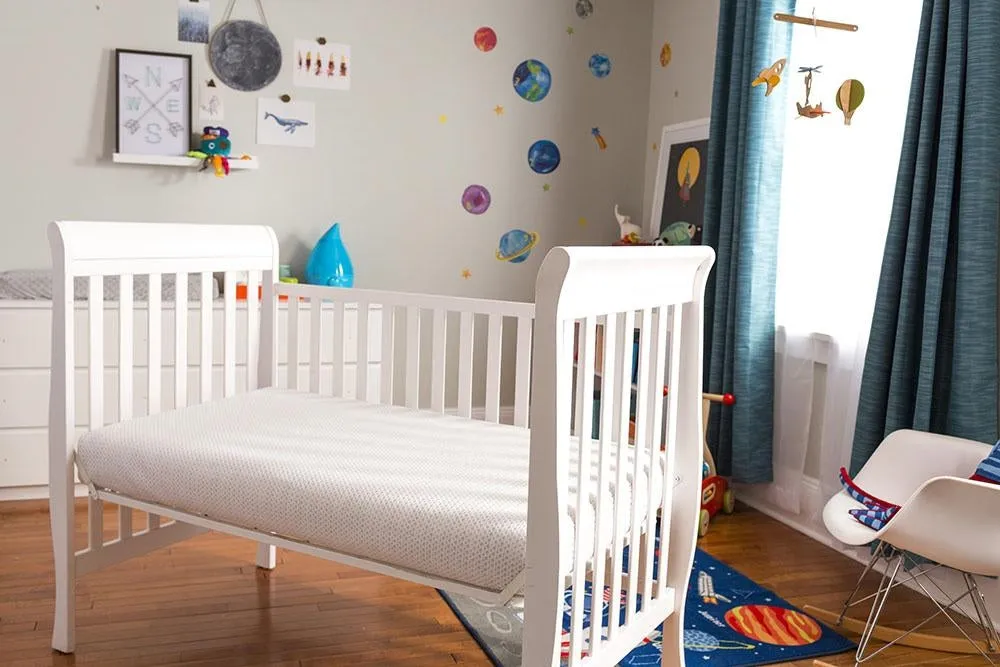 Lullaby Earth Super Lightweight Breeze Crib Mattress - White (LE16 / 2-Stage)