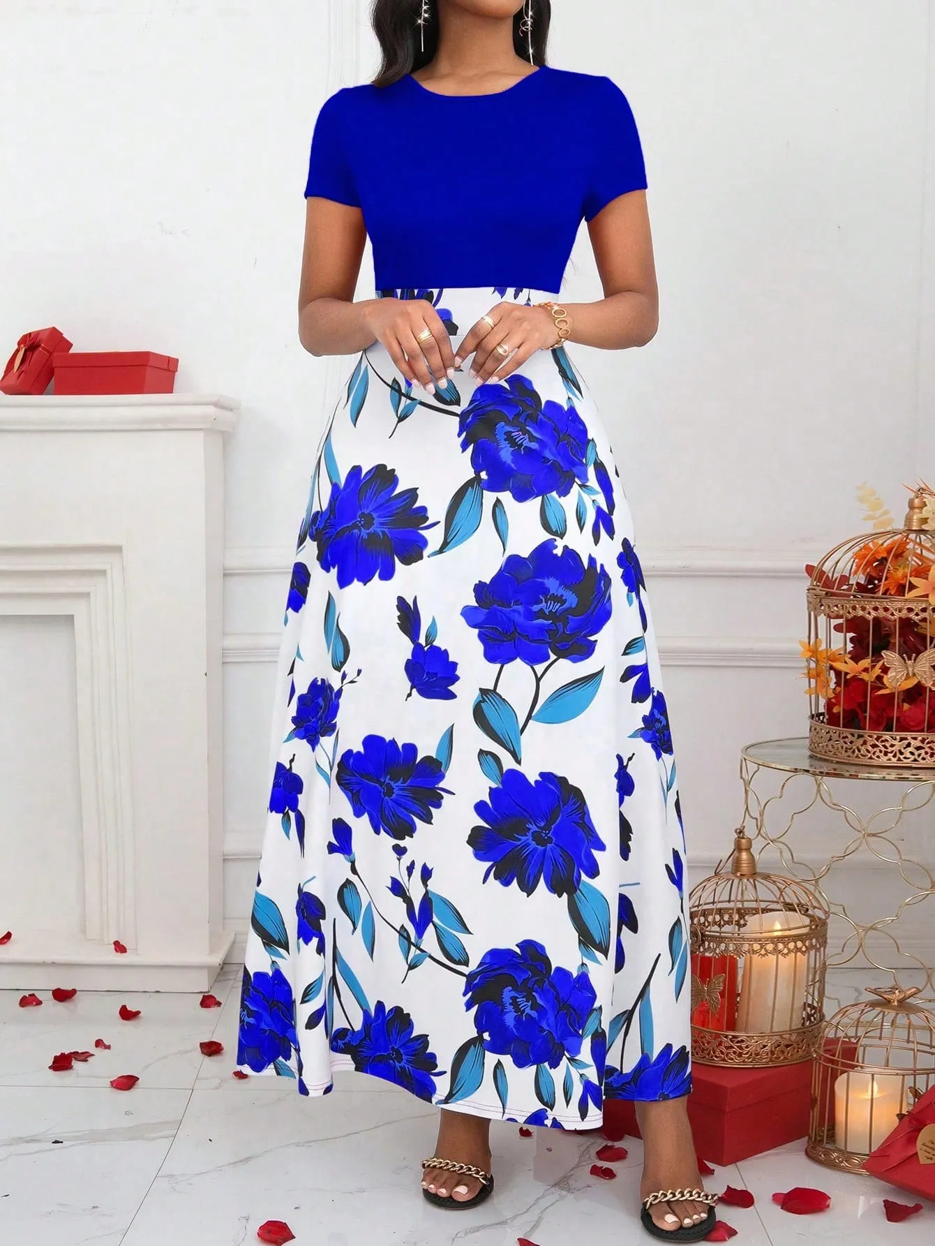 Lyxana Vestido largo de talle imperio en Cherry Vibes
