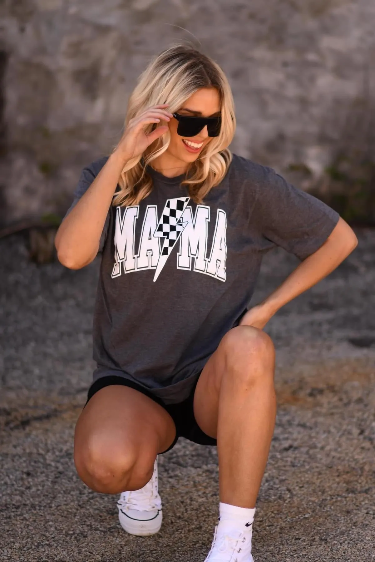 Mama Checkered Bolt