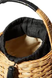 Marrais Bucket