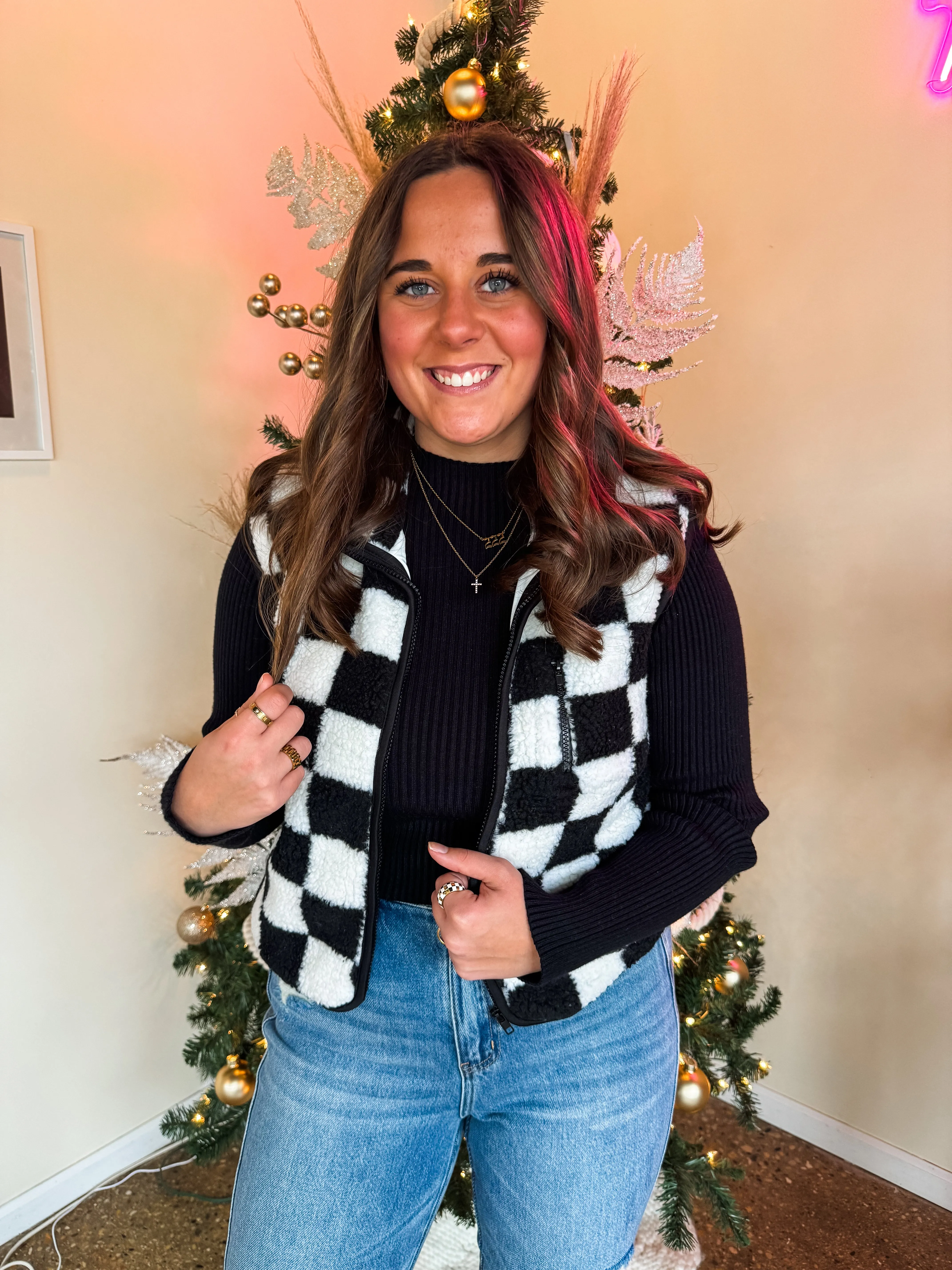MATCH MY VIBE CHECKERED VEST