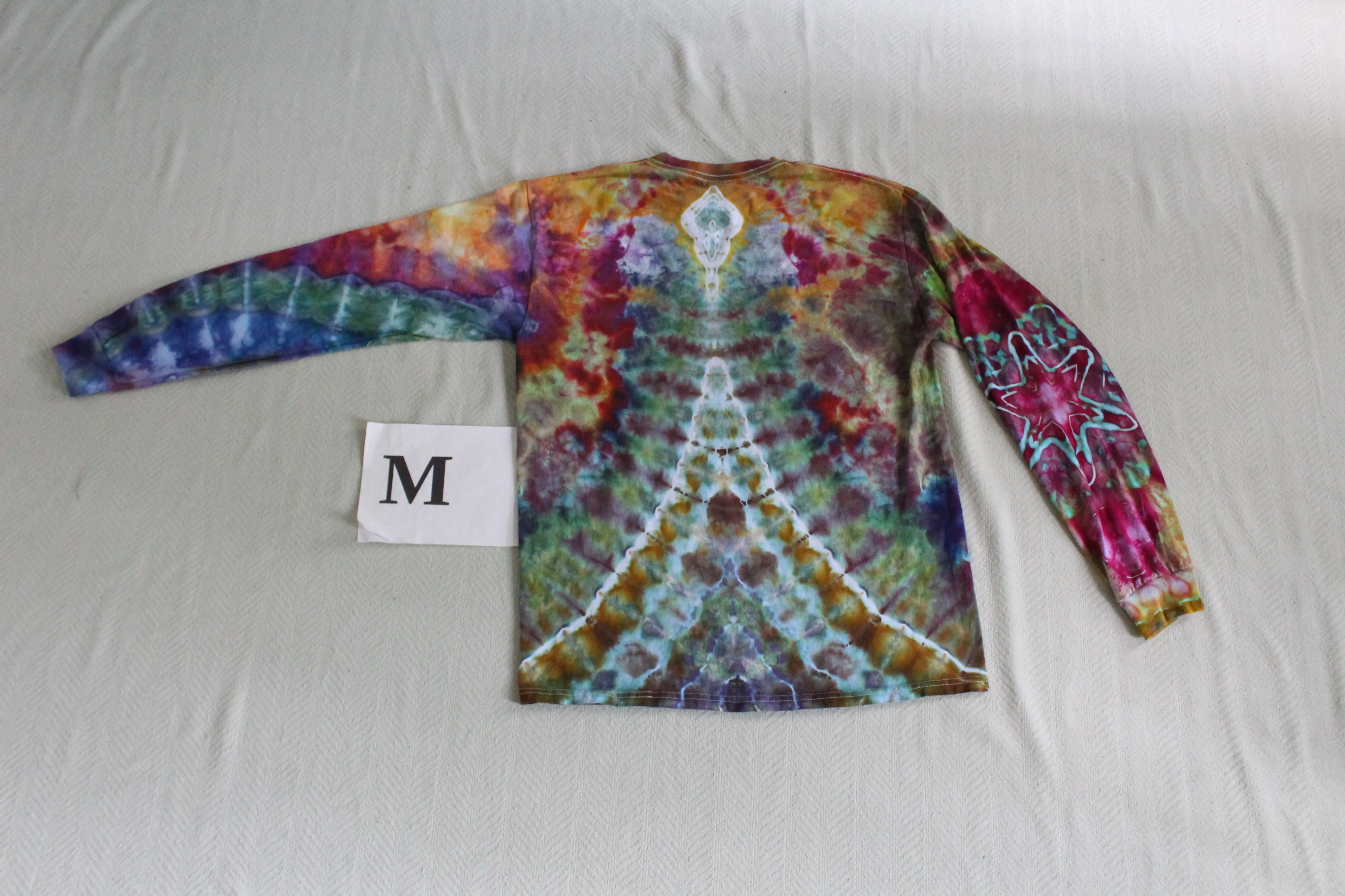 Medium Long Sleeve Shirt