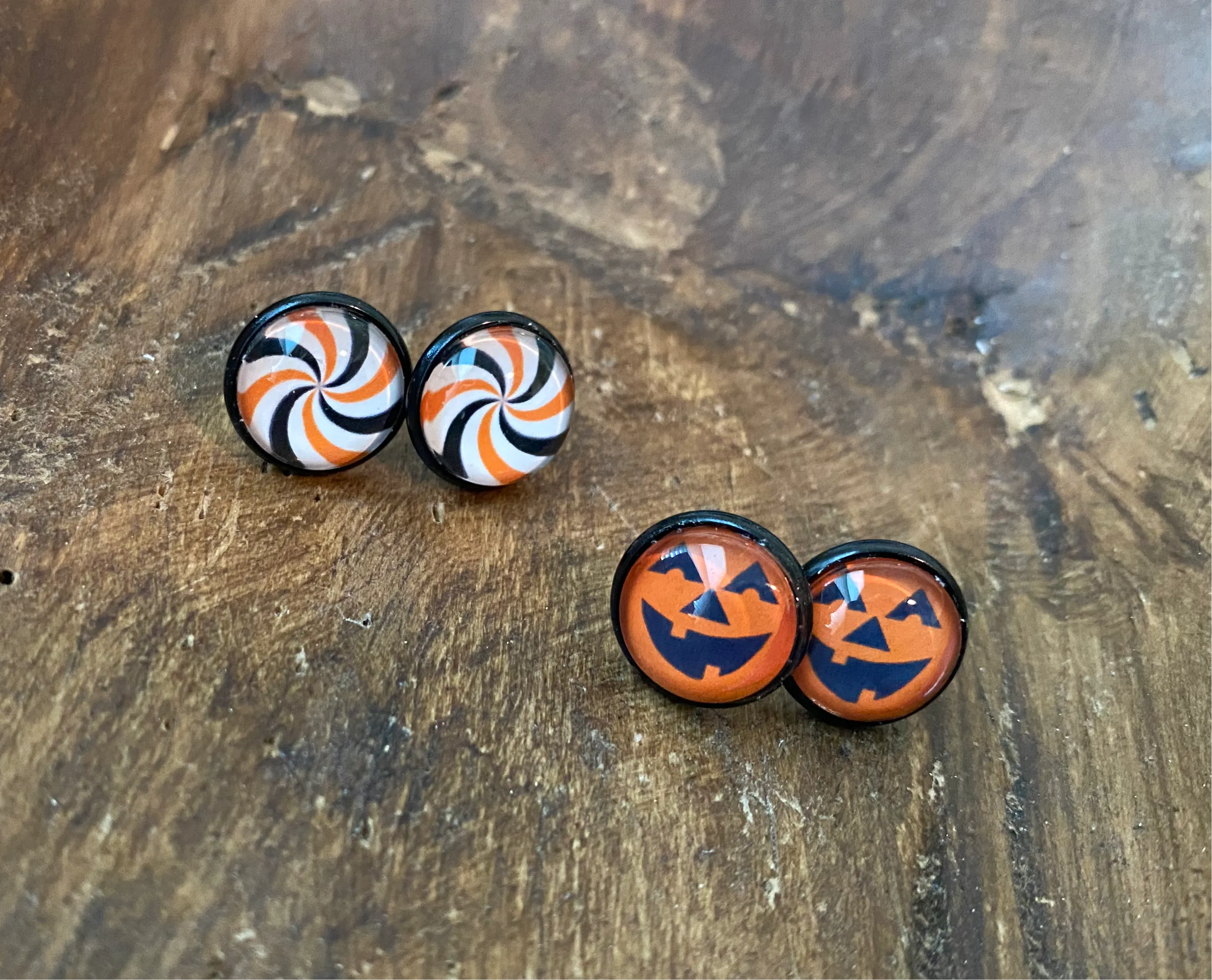 MULTIPLE OPTIONS: Halloween Lightweight Studs