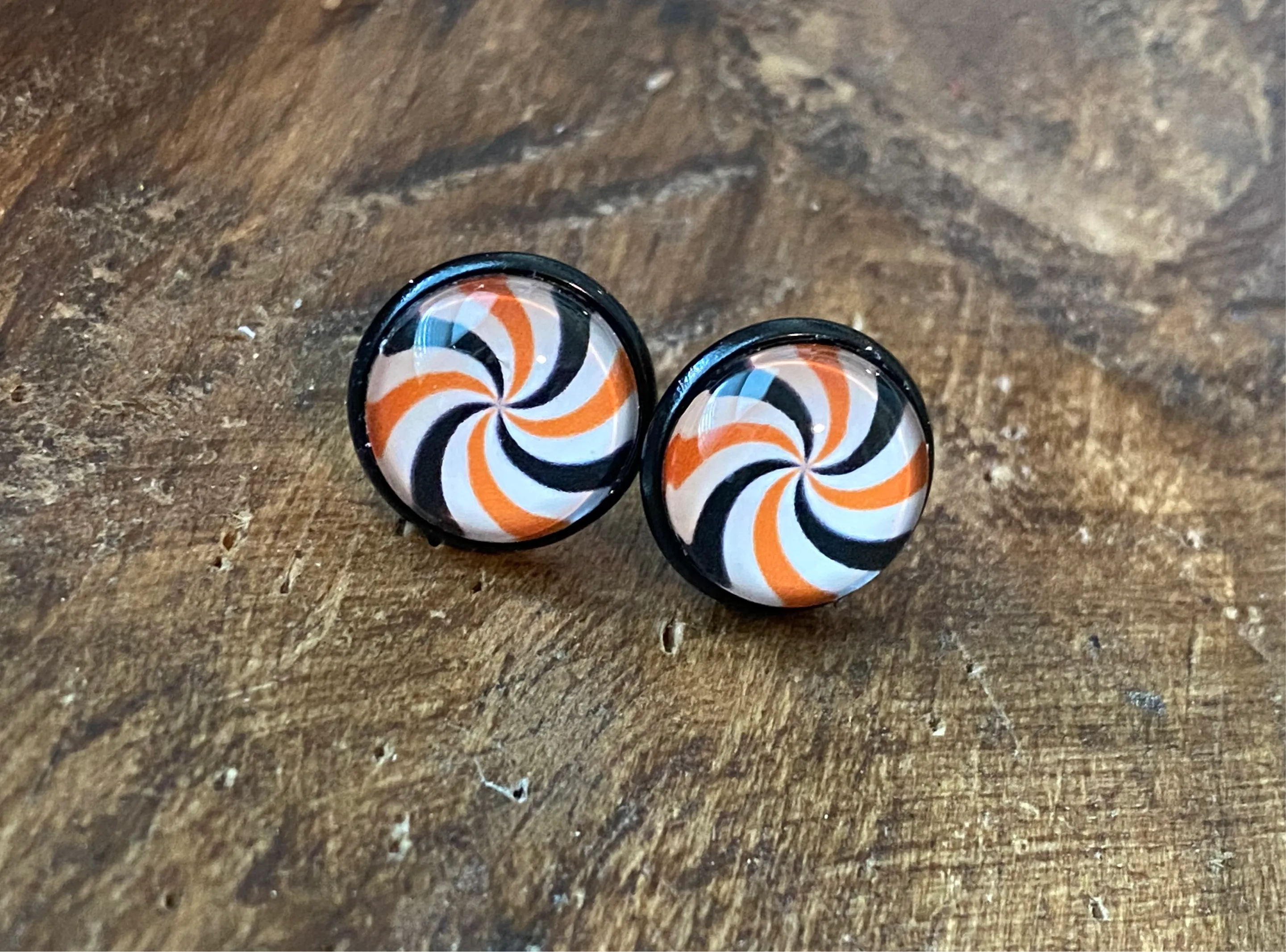 MULTIPLE OPTIONS: Halloween Lightweight Studs