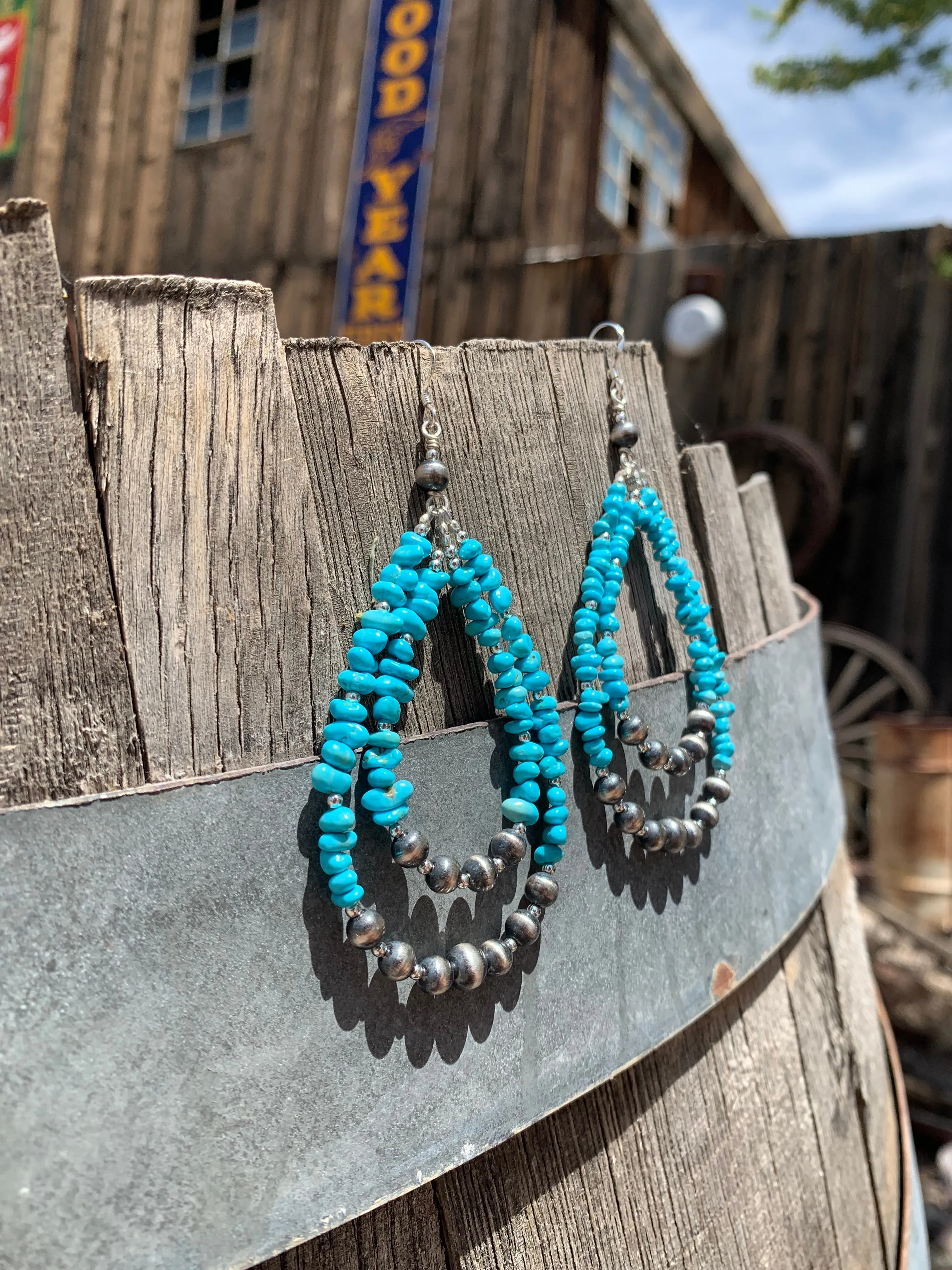 Navajo Pearl & Turquoise Nugget earrings