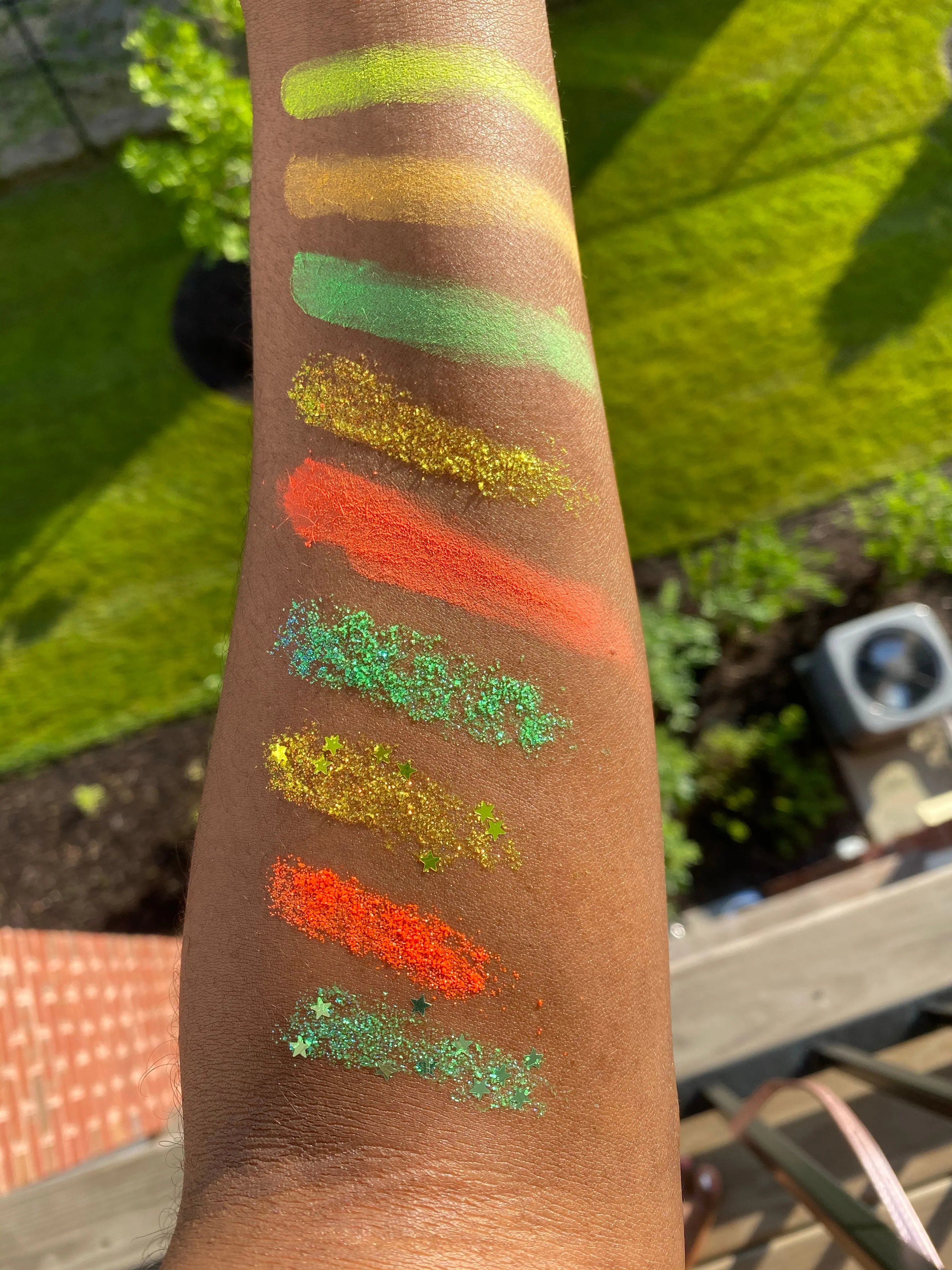 Neon District Eyeshadow Palette