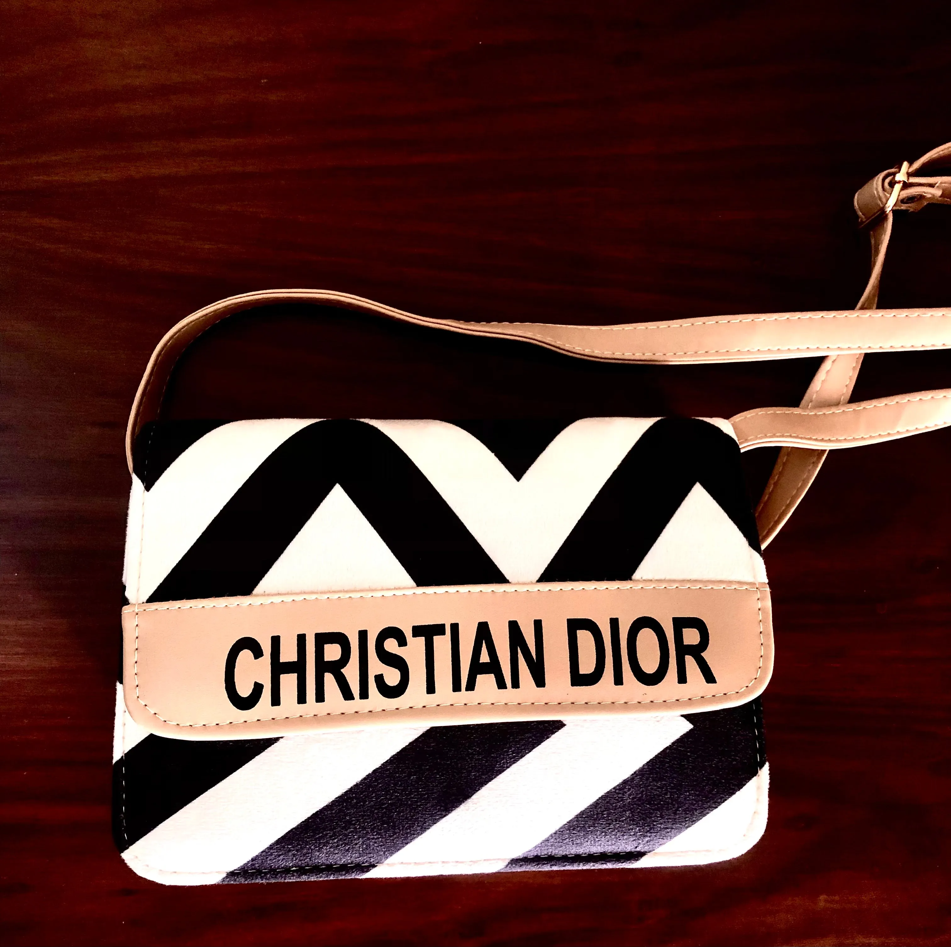 New Stylish Girl's Crossbody Bags