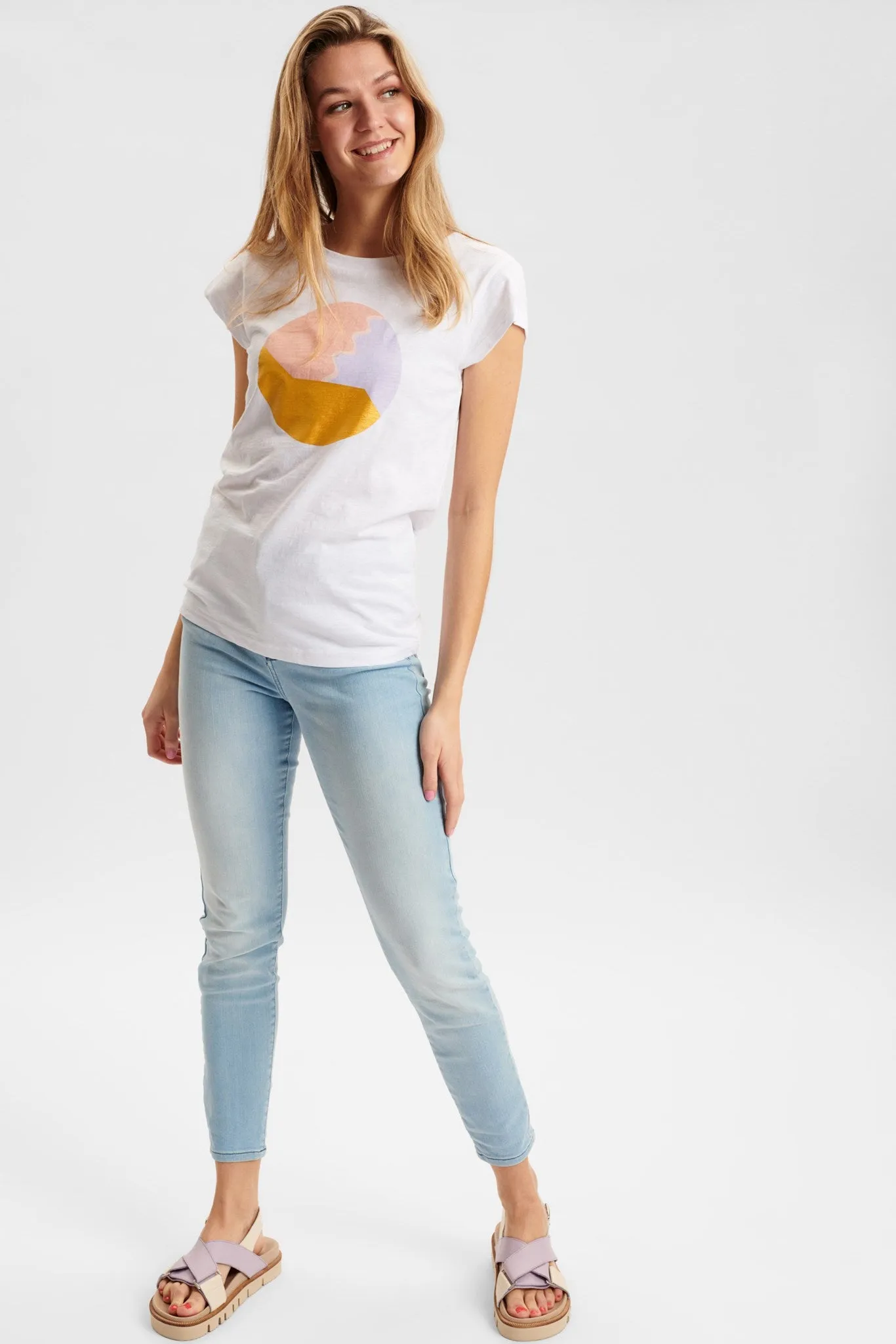 NUDUSANA TEE - Bright White