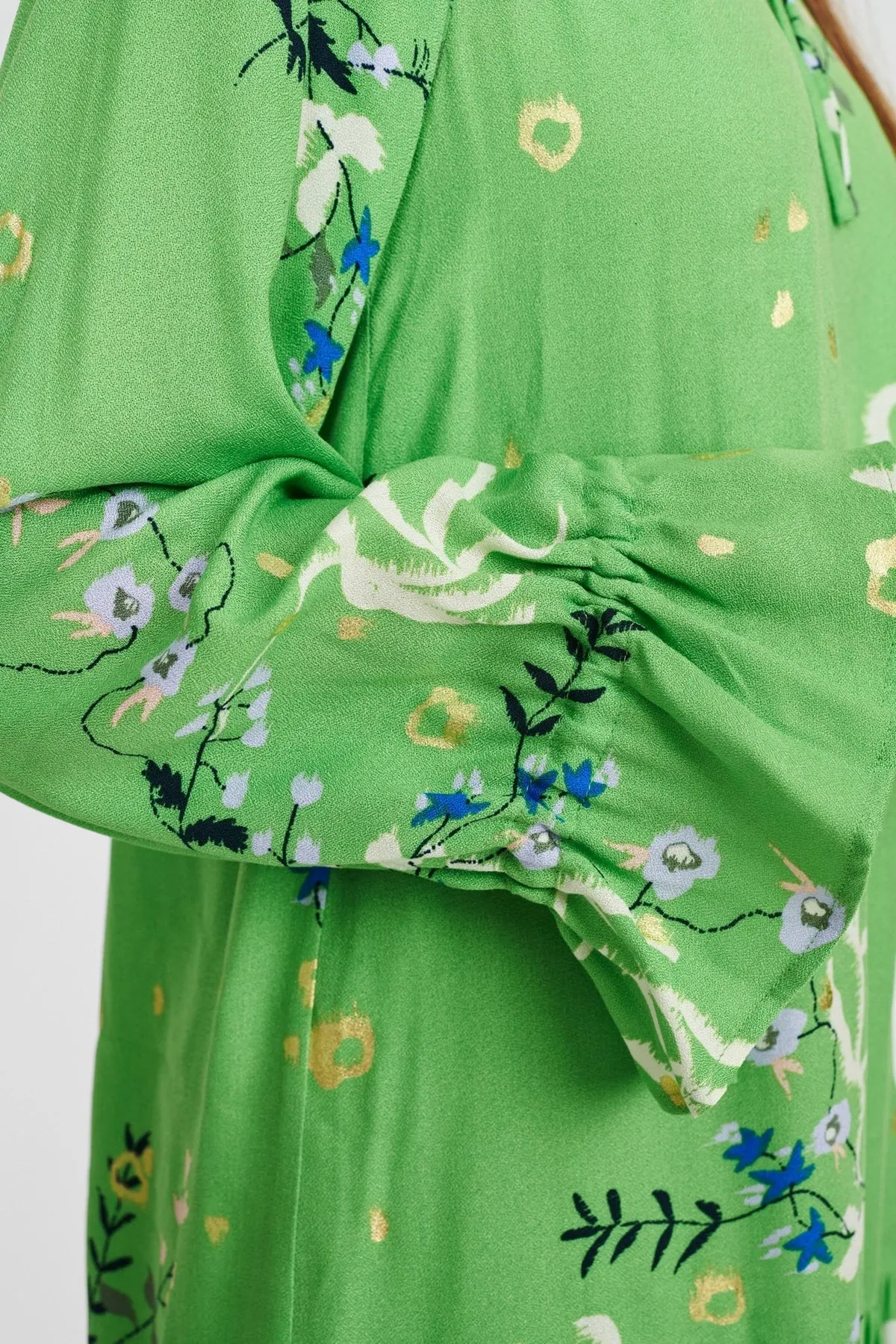 Numph Cadeau Dress in Foliage Print