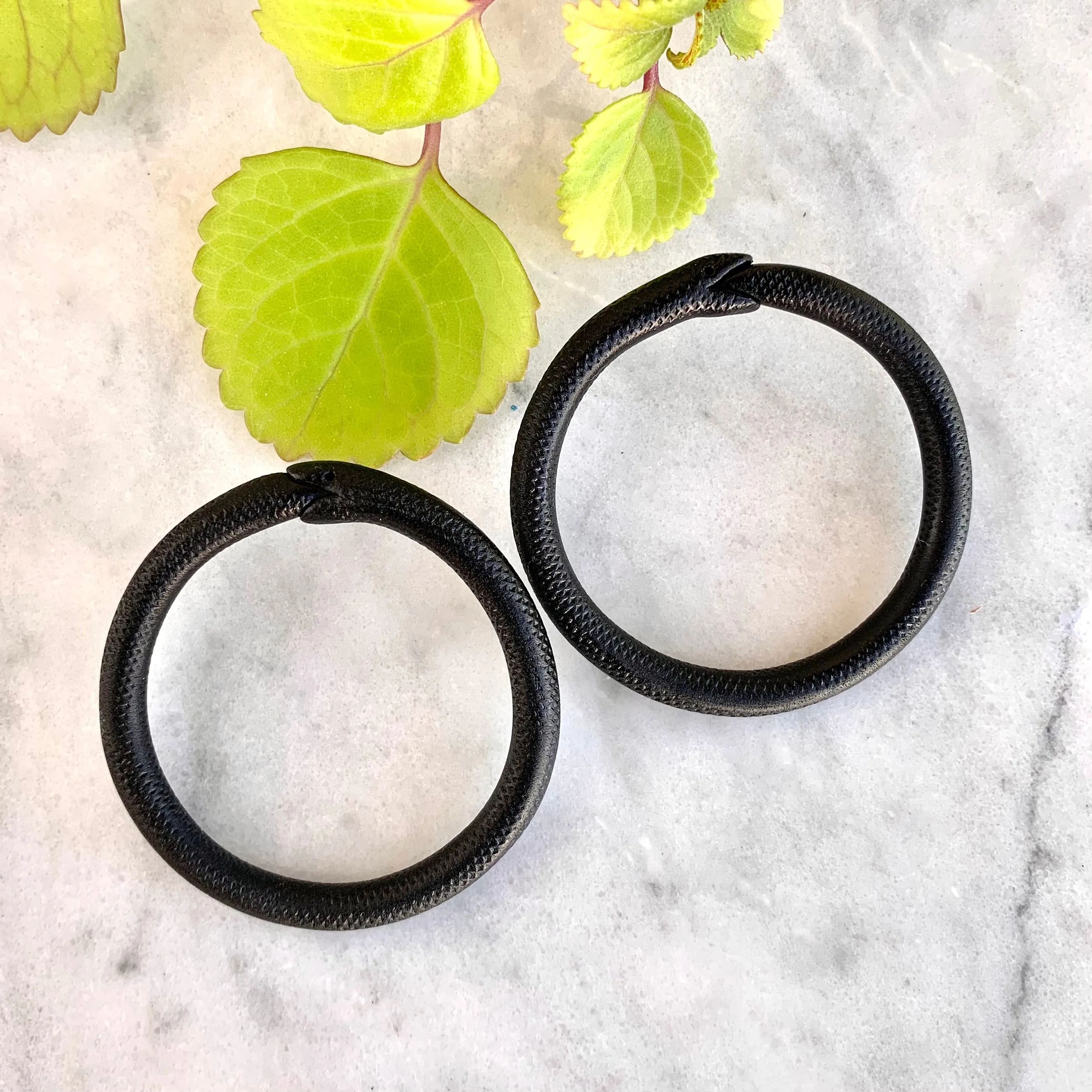 Ouroboros Hoop