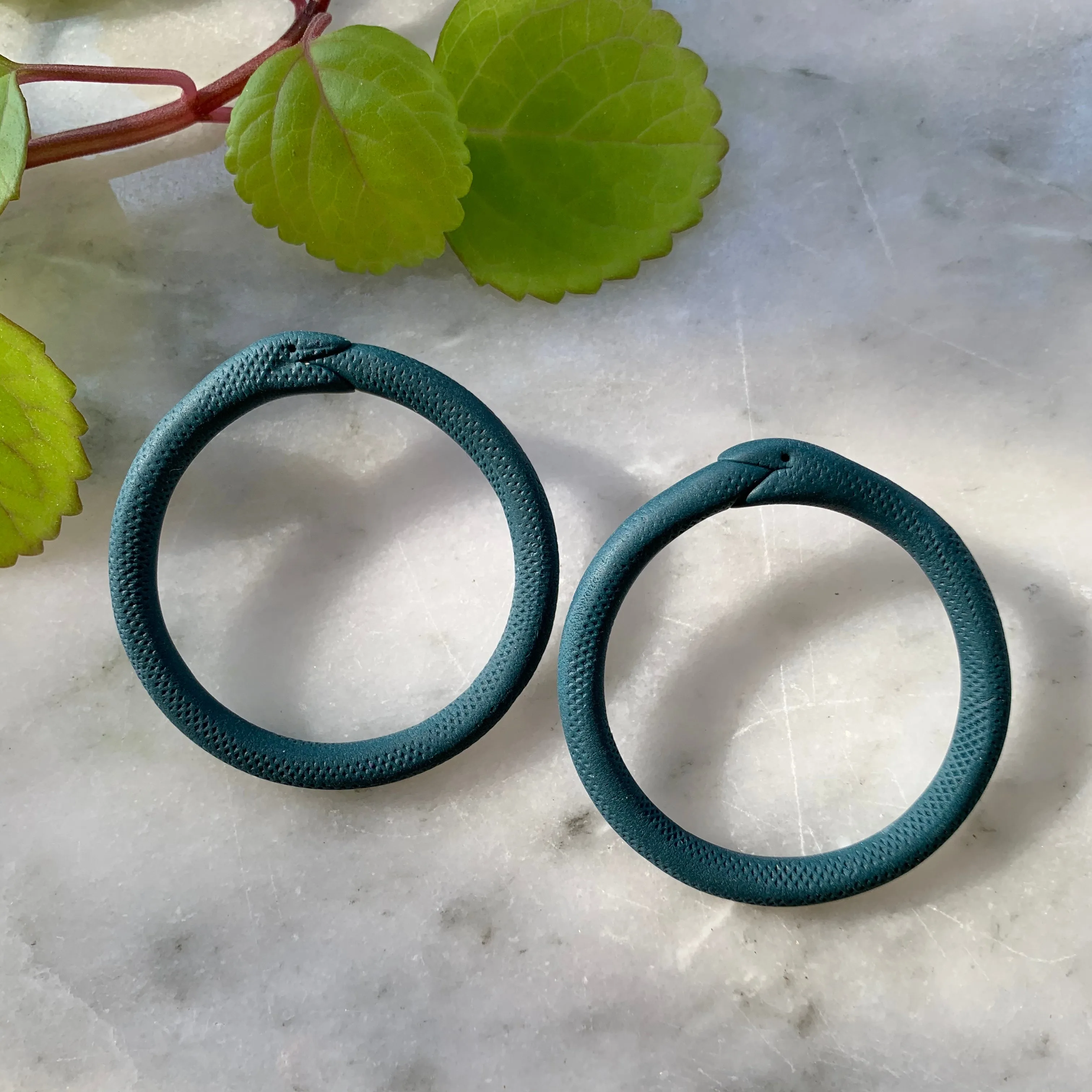 Ouroboros Hoop