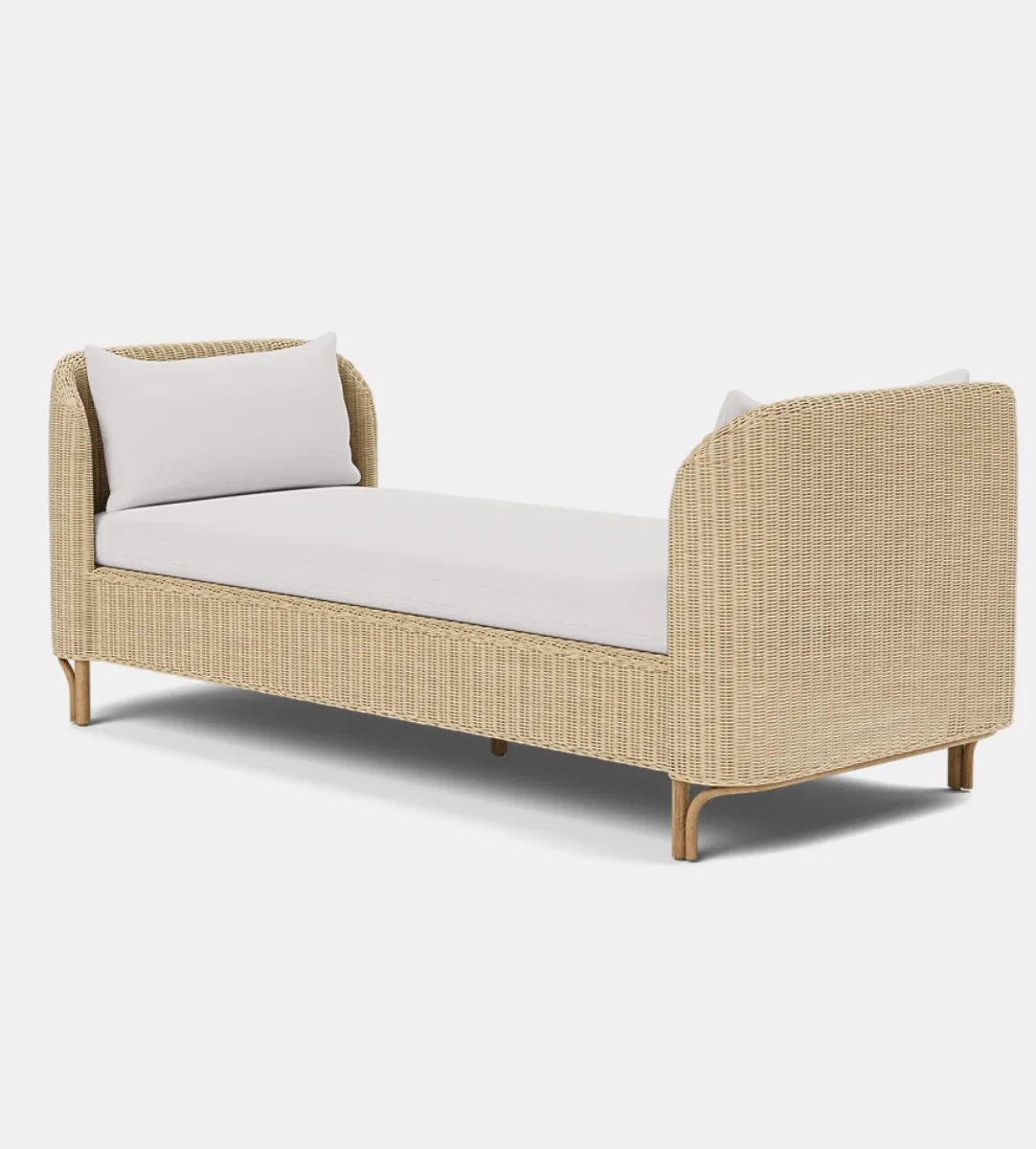 Paloma Beach Wicker Indoor DayBed
