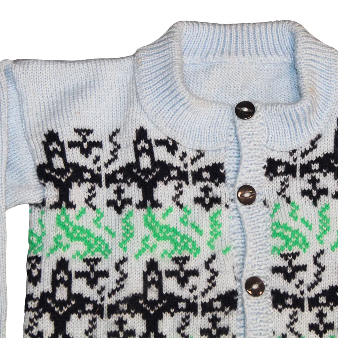 Plane Detailed Handknit