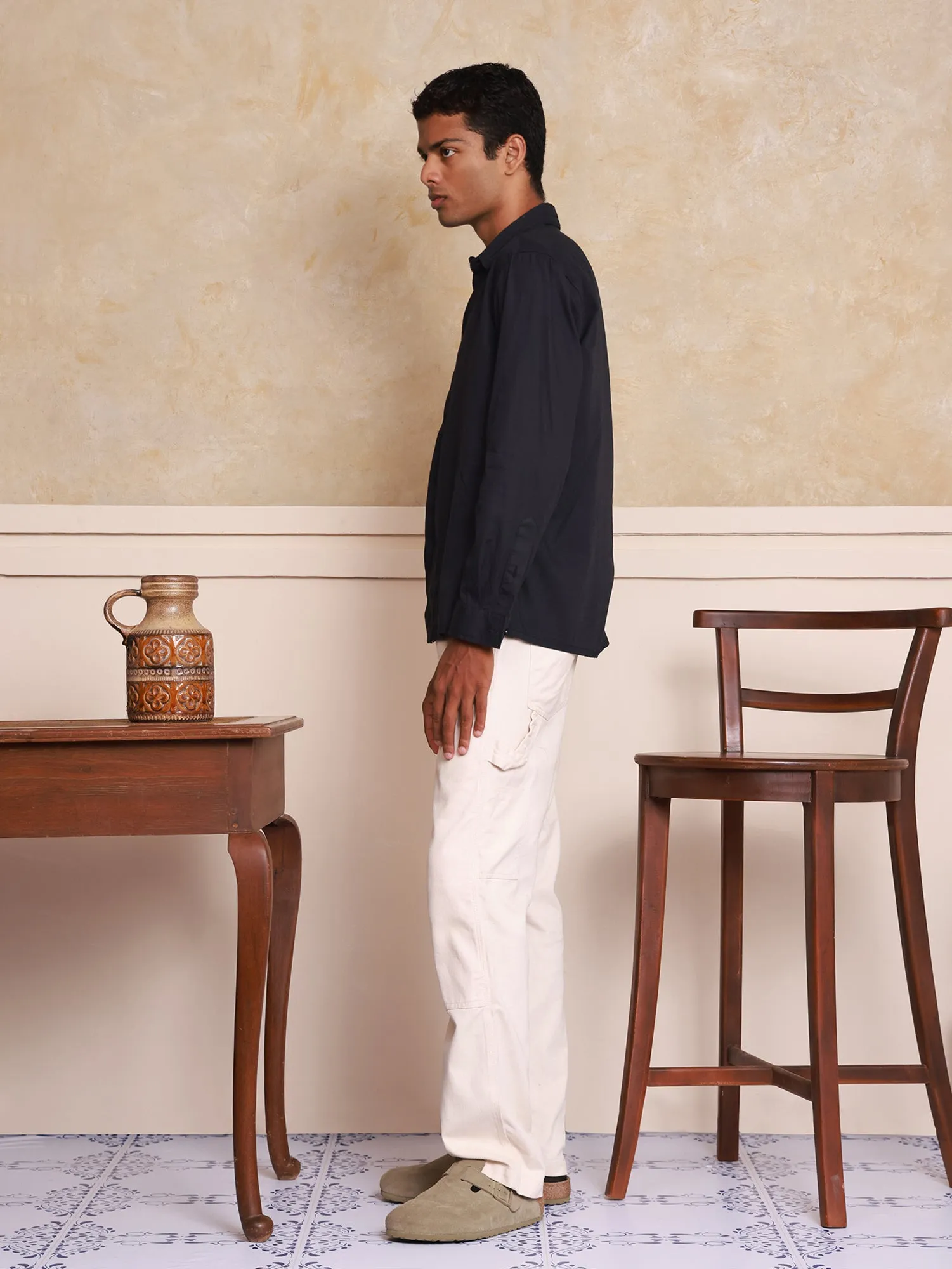 Pleat collar detailed shirt