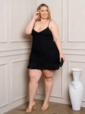 PLUS SIZE SLEEVELESS EYELET DETAILED MINI DRESS