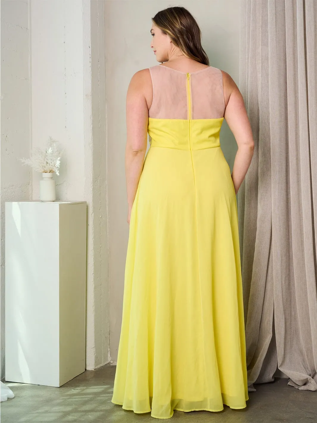 PLUS SIZE SLEEVELESS MESH DETAILED MAXI GOWN DRESS