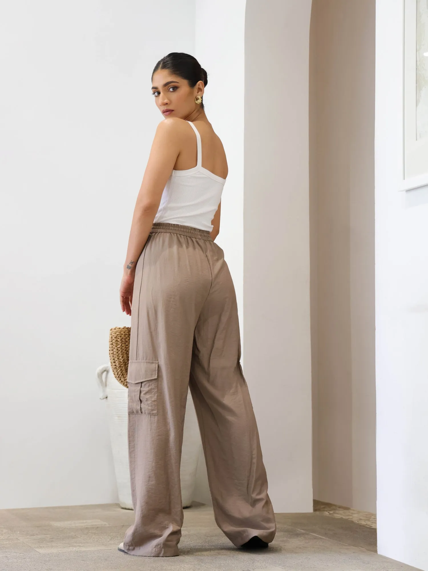 Pocket Detailed Drawstring Cargo Pant